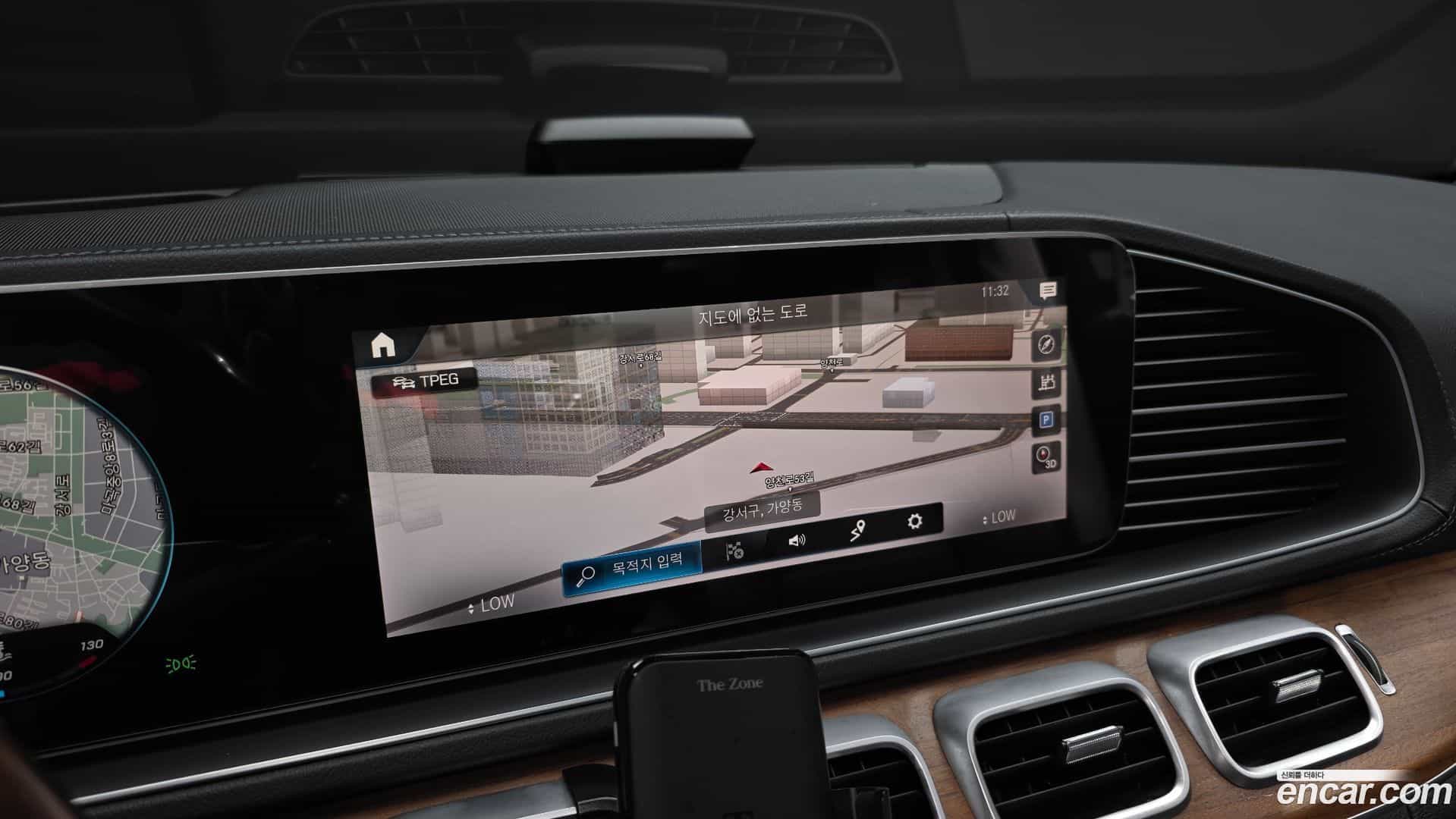 GLS-Class Mercedes-Benz 2020.11-OPTION-019