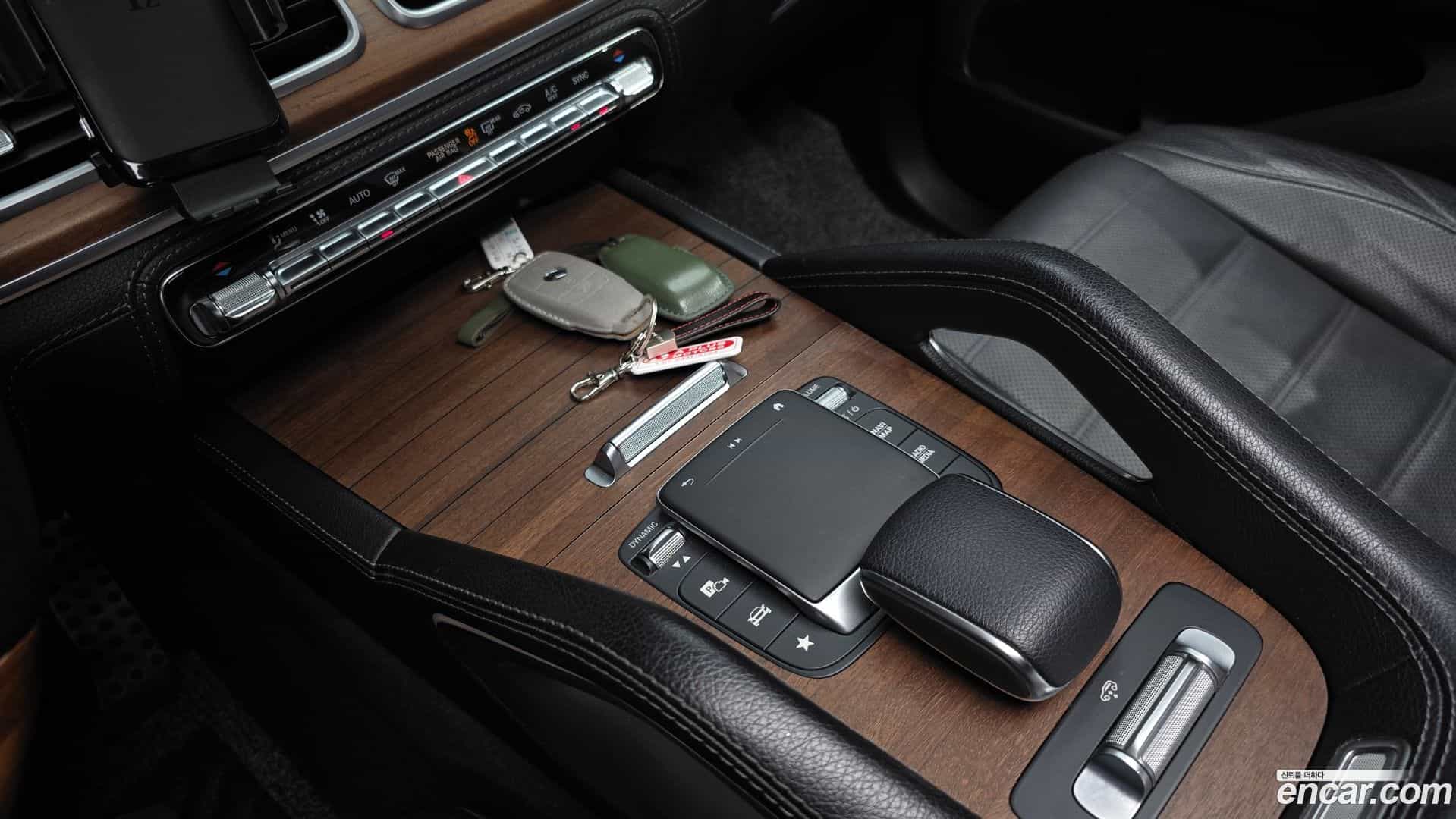GLS-Class Mercedes-Benz 2020.11-OPTION-021