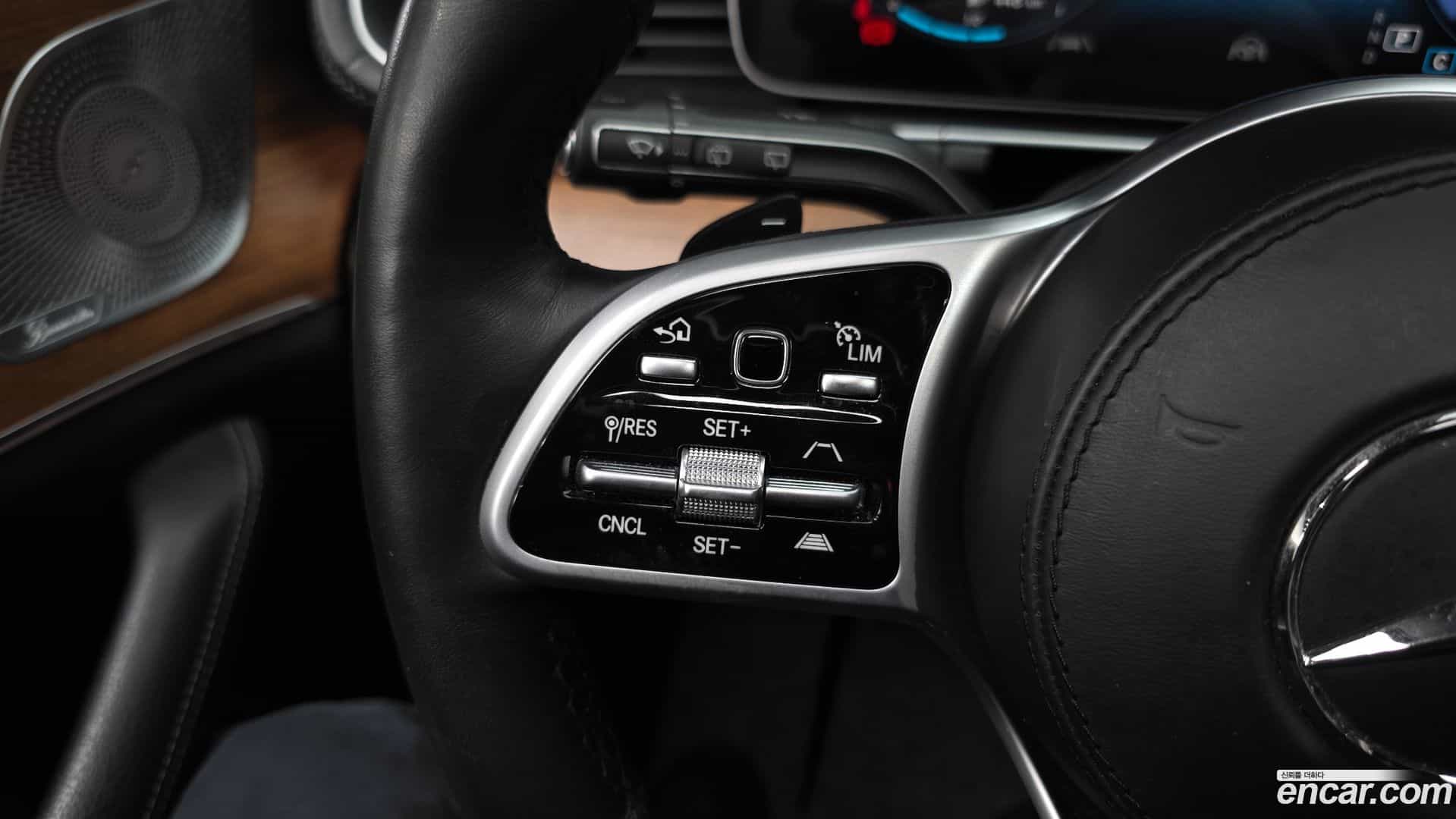 GLS-Class Mercedes-Benz 2020.11-OPTION-052