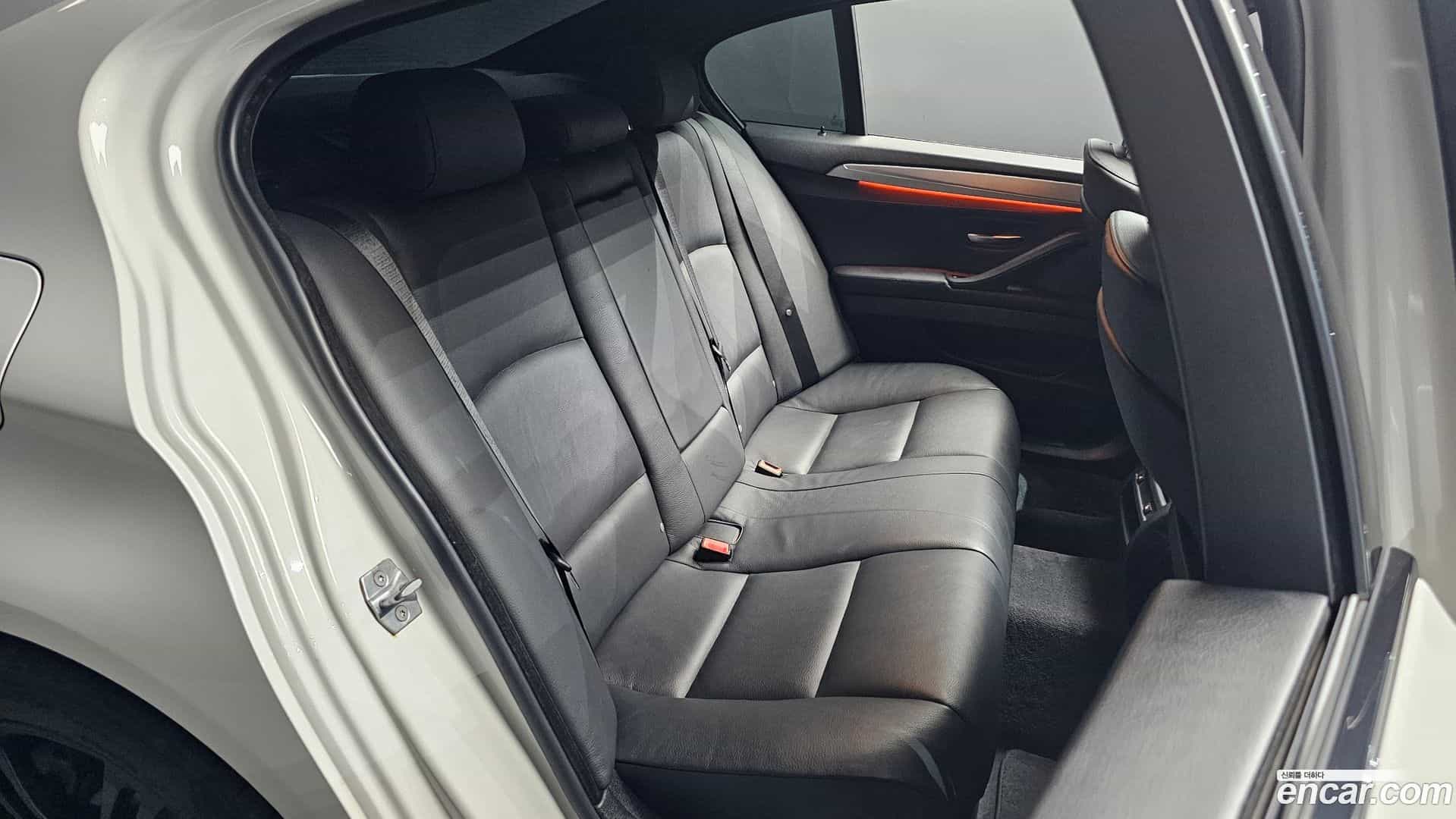 5-Series BMW 2013.5-OPTION-015