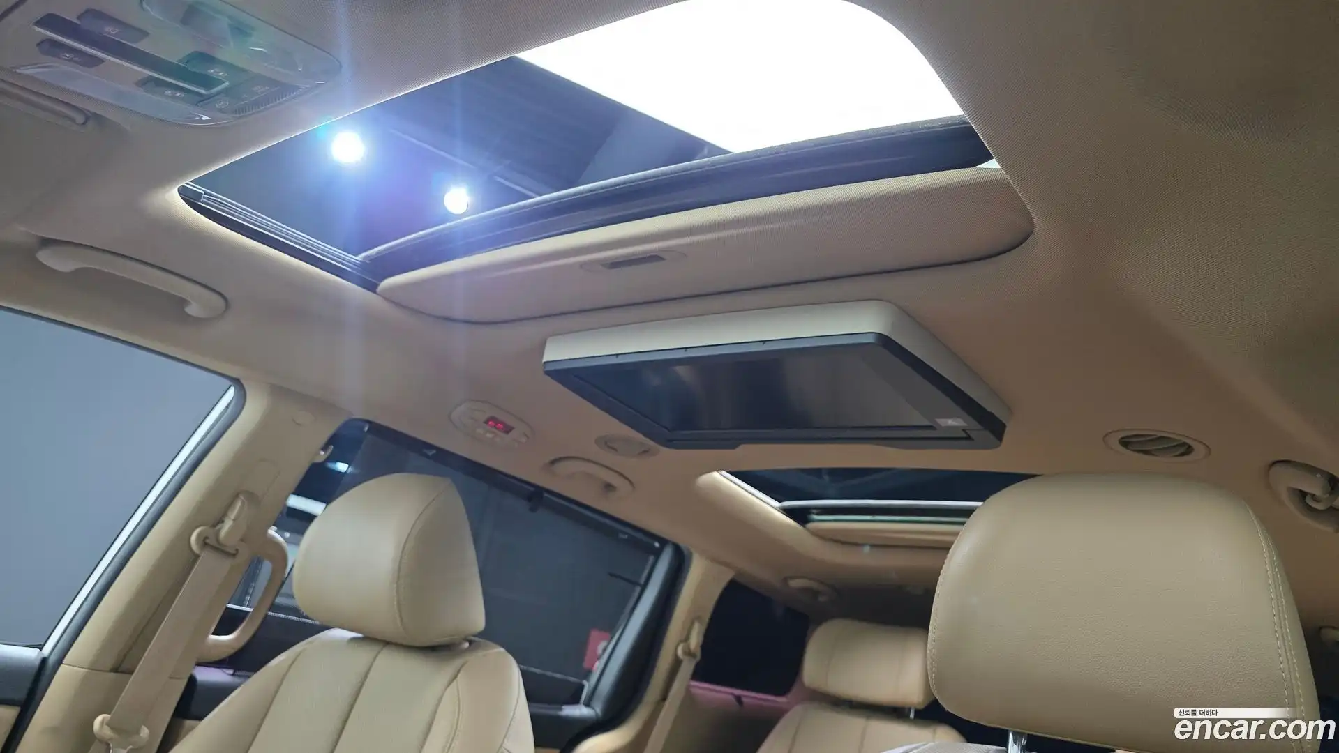 Canival Kia 2019.5-OPTION-023