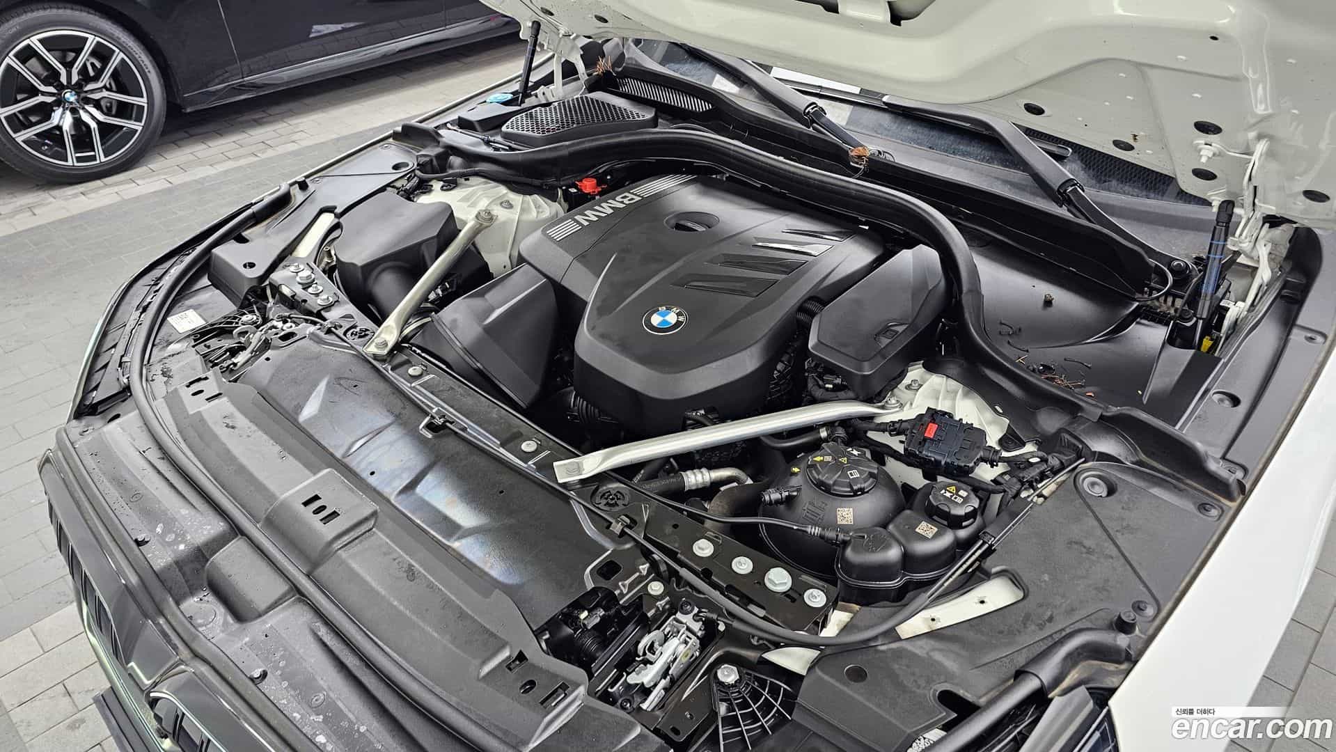 5-Series BMW 2024.1-OUTER-006