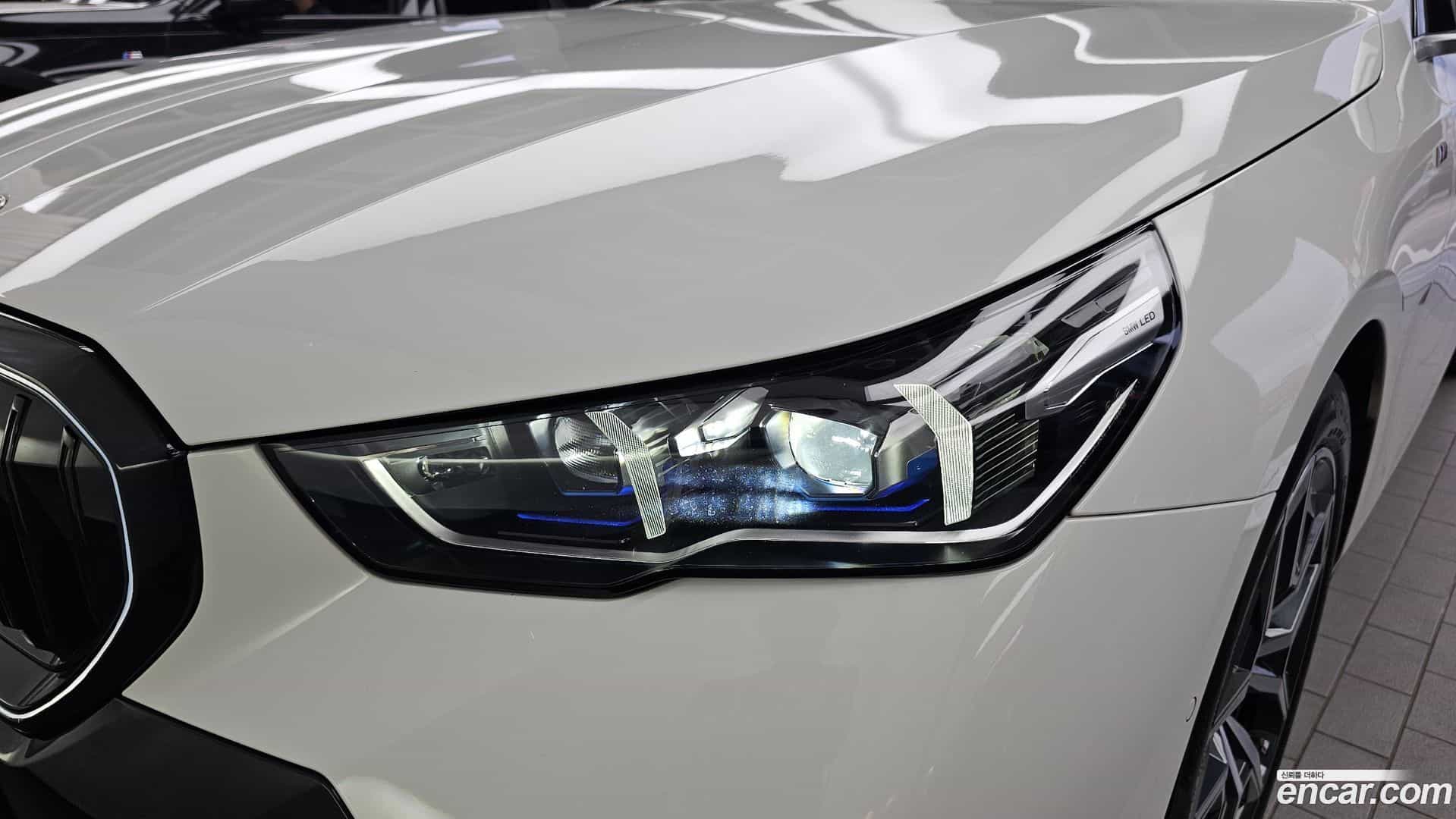 5-Series BMW 2024.1-OUTER-032