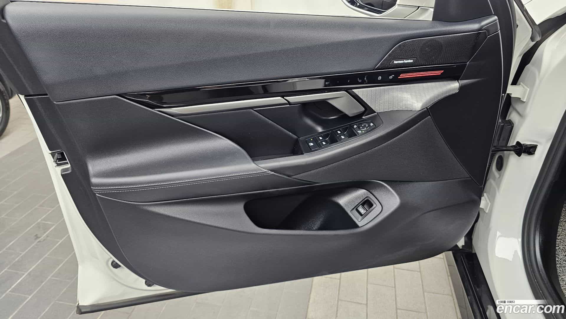 5-Series BMW 2024.1-INNER-034