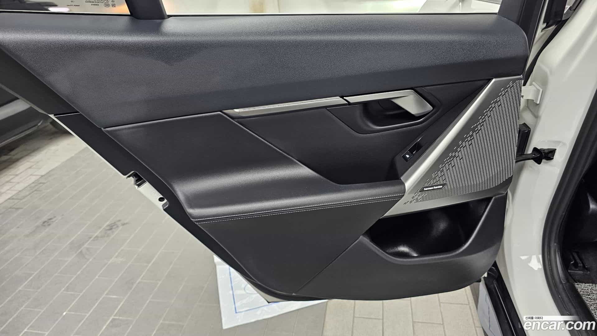 5-Series BMW 2024.1-INNER-035