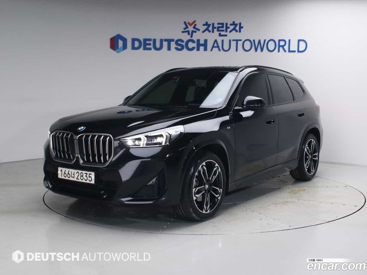 X1 BMW 2023.1-OUTER-001