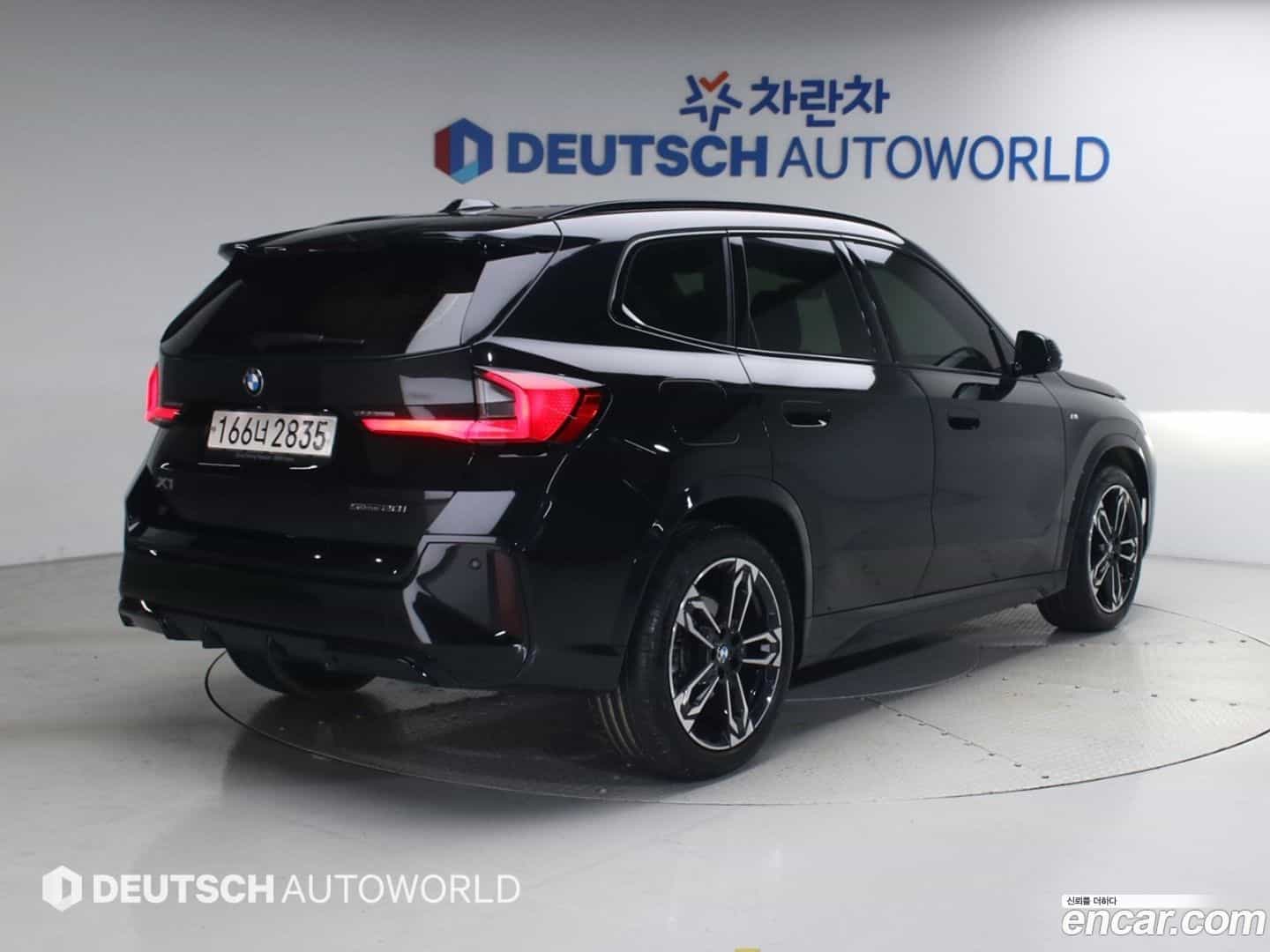 X1 BMW 2023.1-OUTER-002