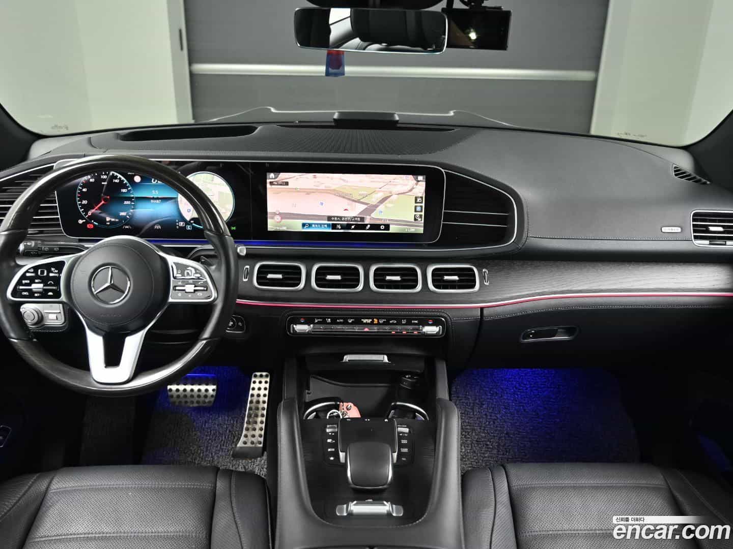 GLS-Class Mercedes-Benz 2022.0-INNER-007