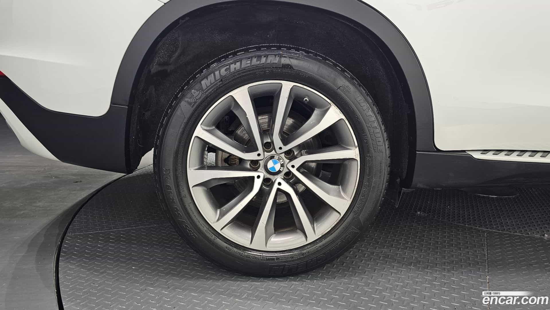 X6 BMW 2015.6-OUTER-005