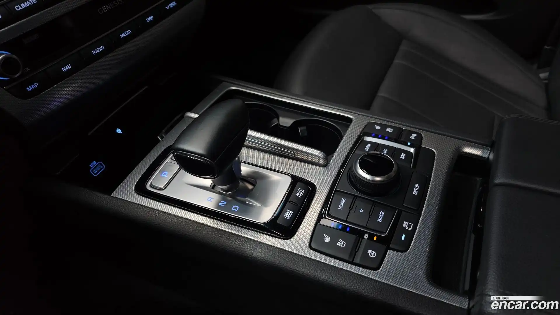 G80 Genesis 2019.5-INNER-009