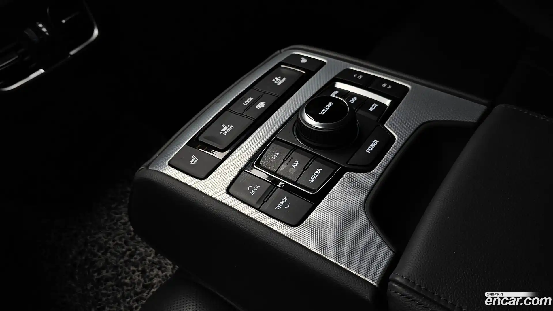 G80 Genesis 2019.5-OPTION-041