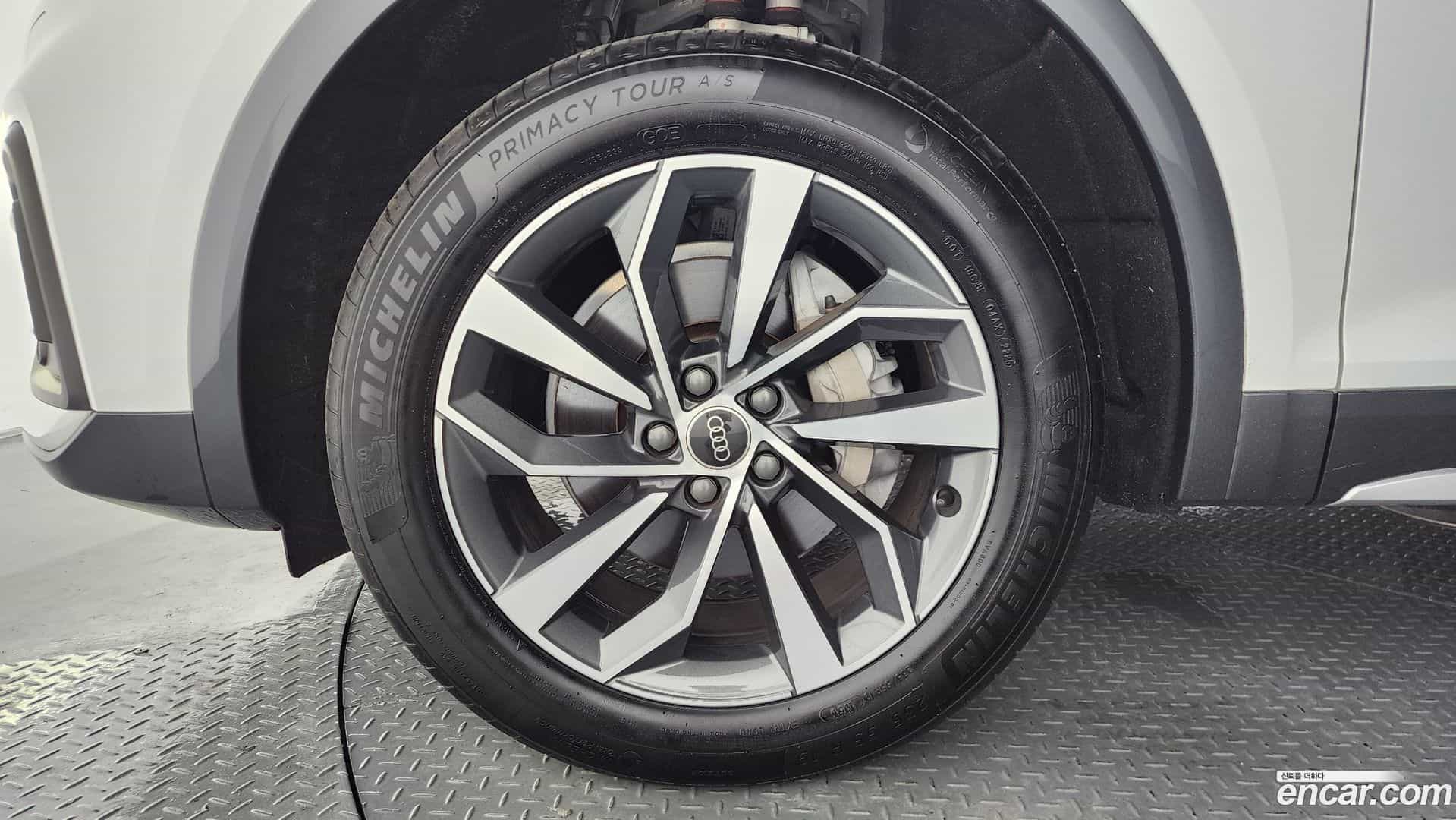 Q5 Audi 2023.8-OUTER-005