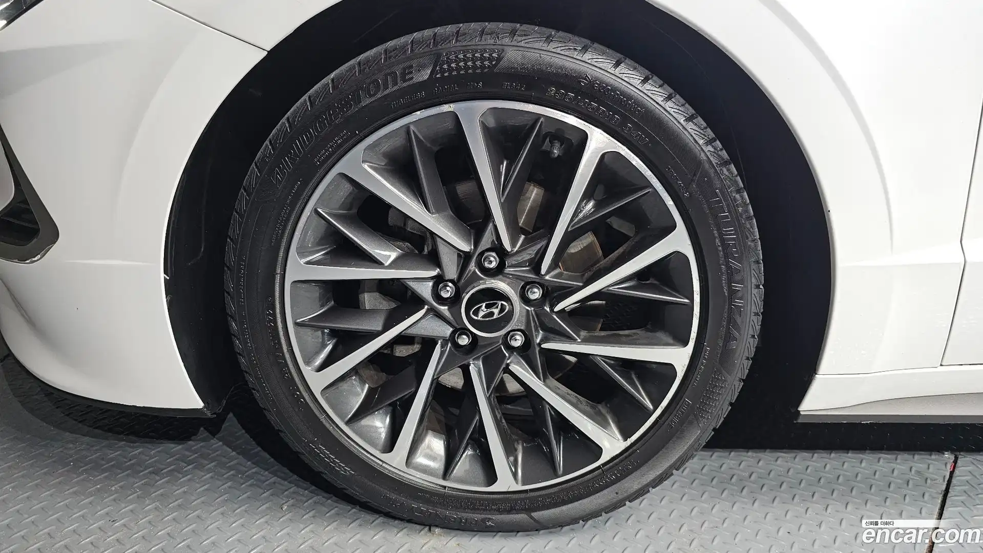 Sonata Hyundai 2019.10-OUTER-005