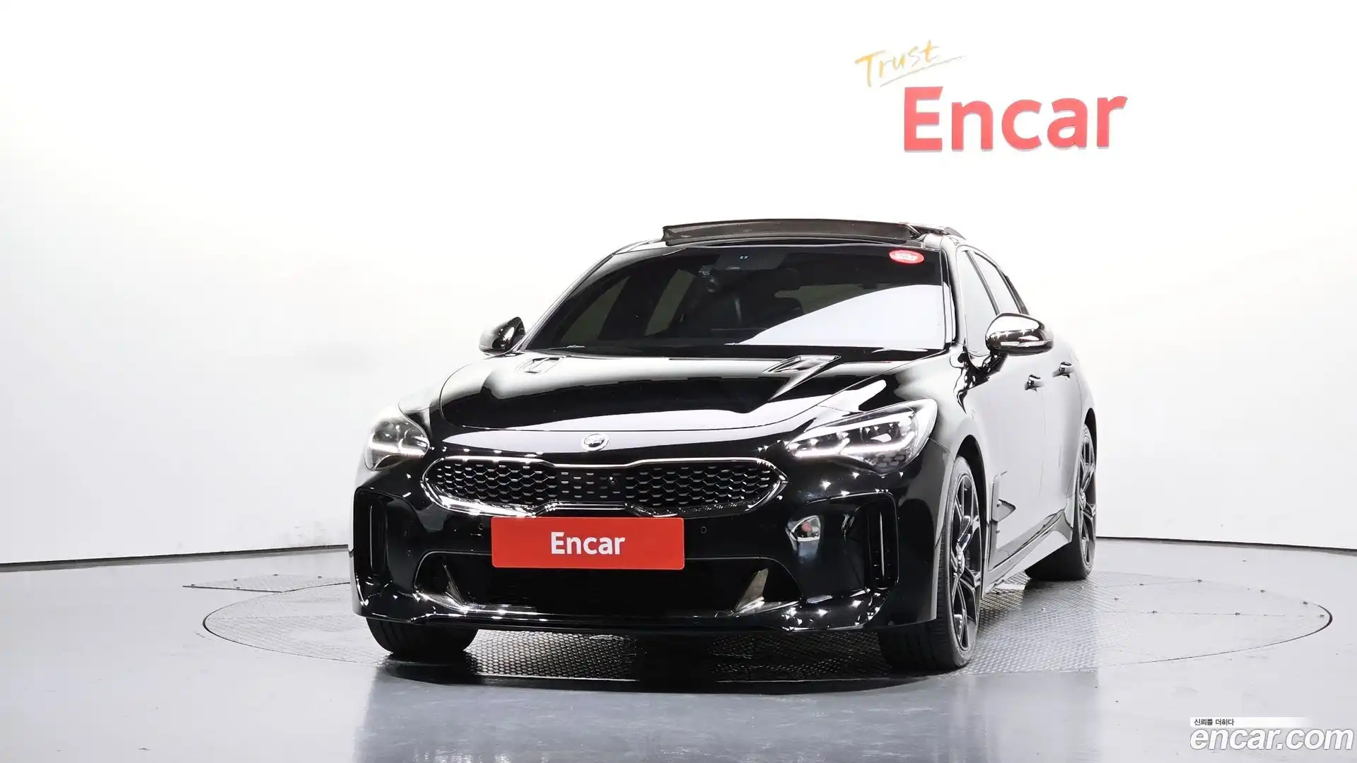 Stinger Kia 2018.10-OUTER-003