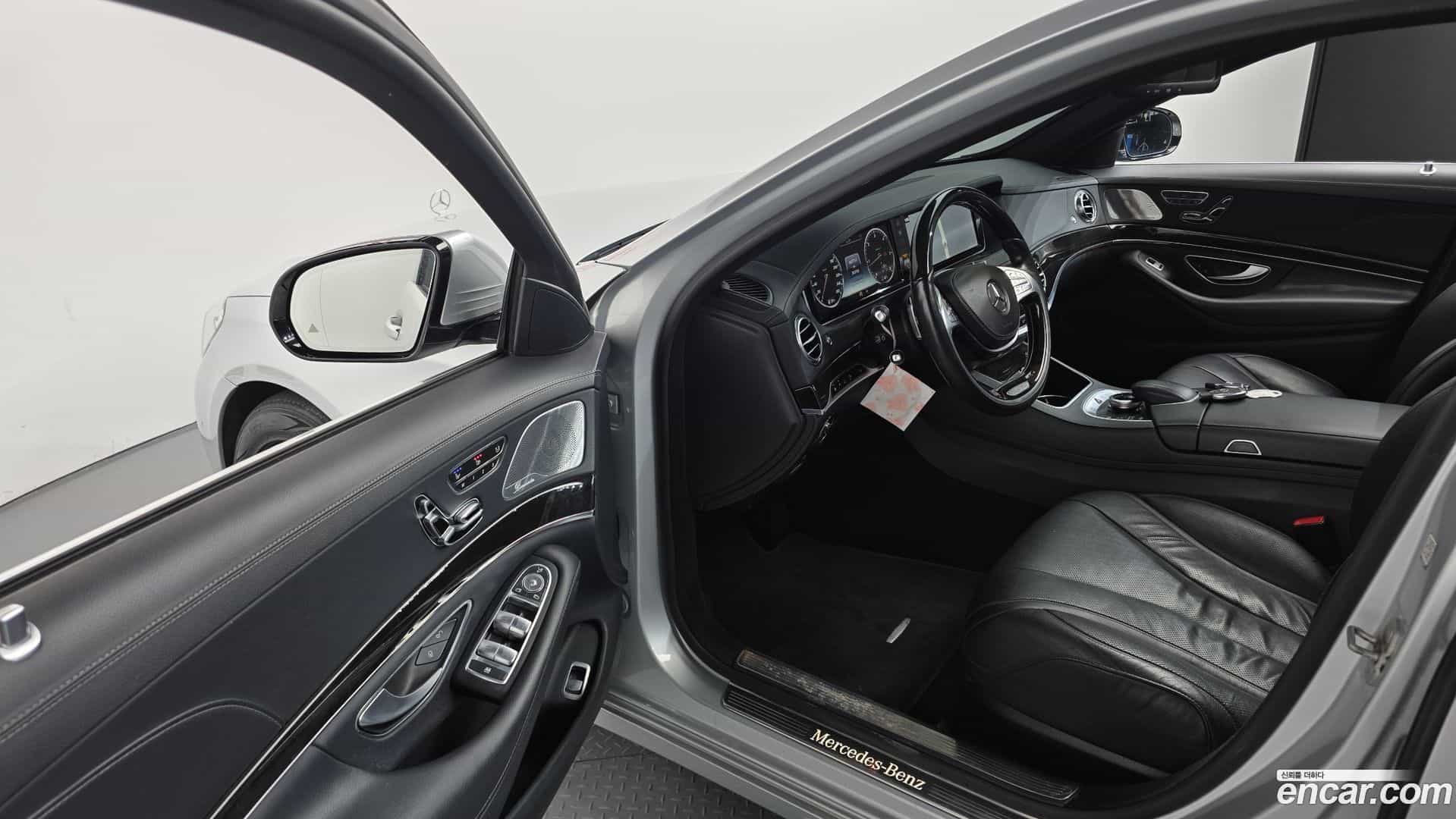 S-Class Mercedes-Benz 2015.11-OPTION-017