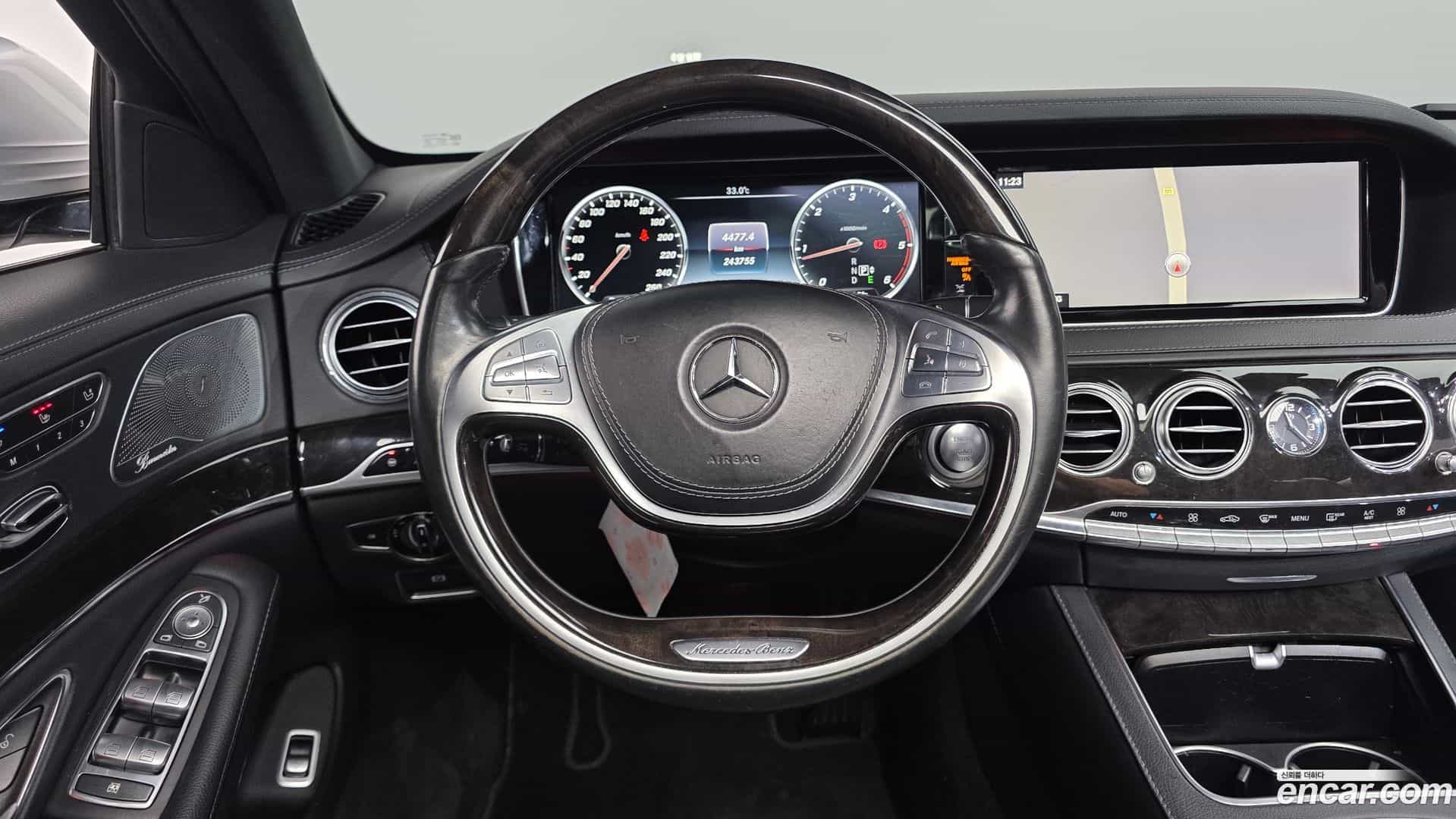 S-Class Mercedes-Benz 2015.11-OPTION-018