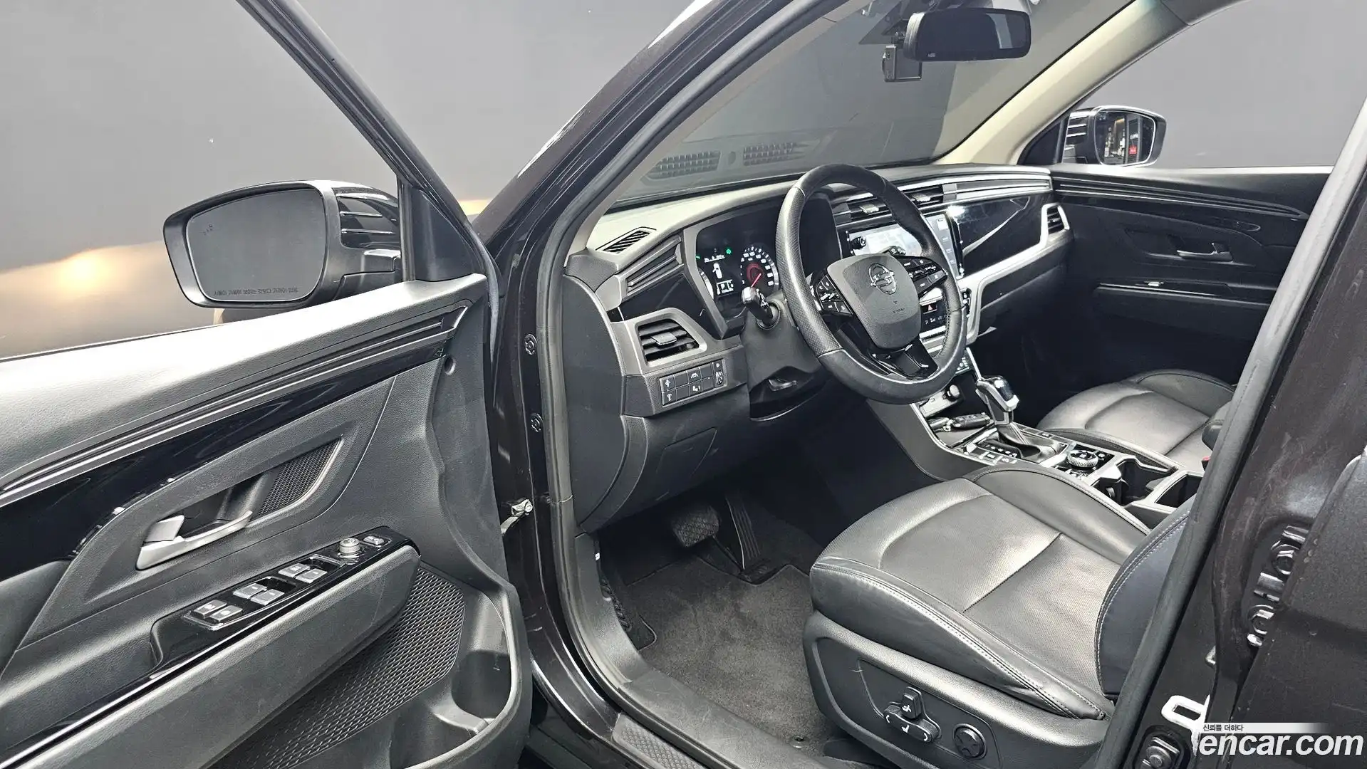 KORANDO KG Mobility 2020.6-INNER-010