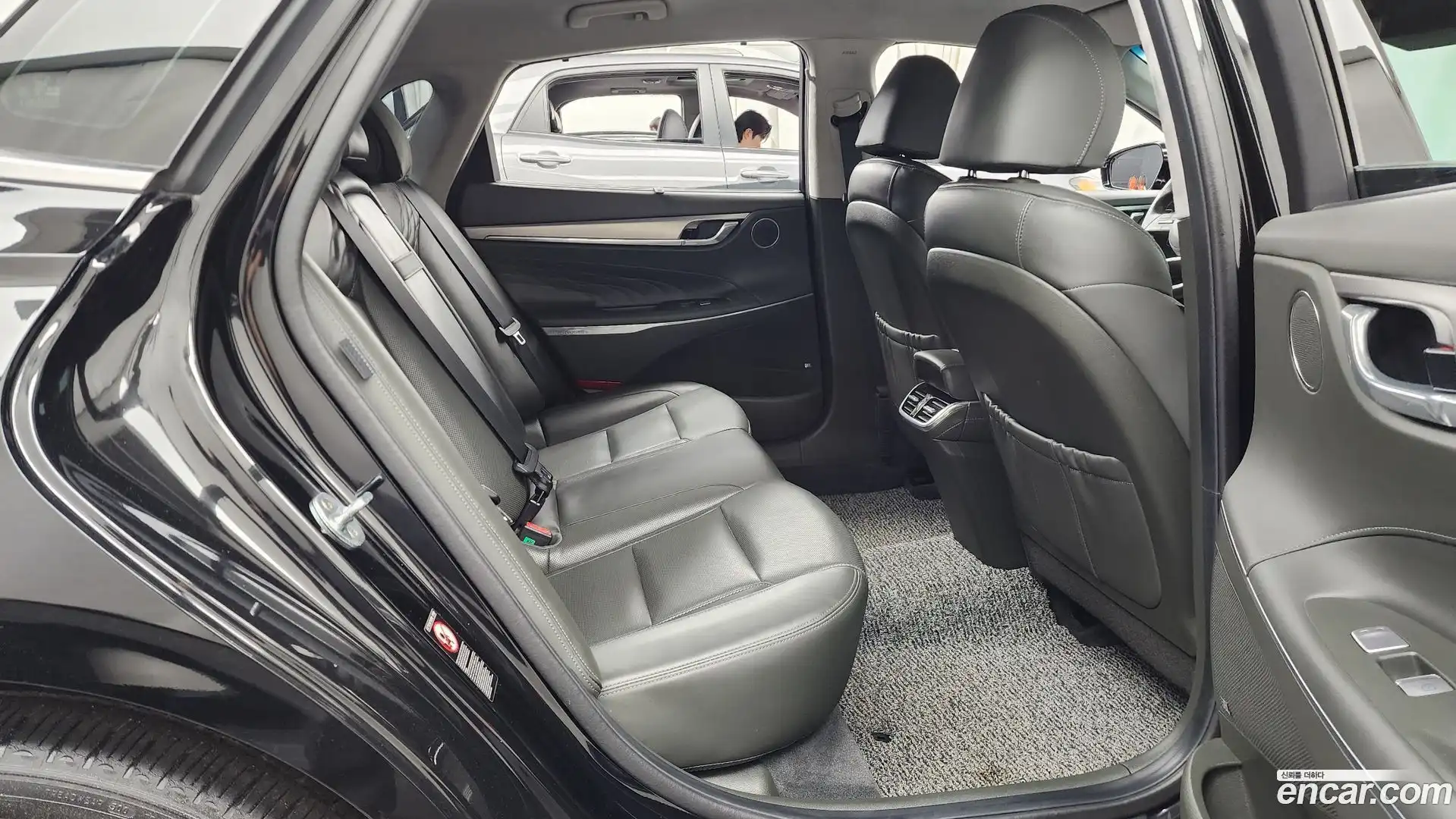 Grandeur Hyundai 2020.3-OPTION-016