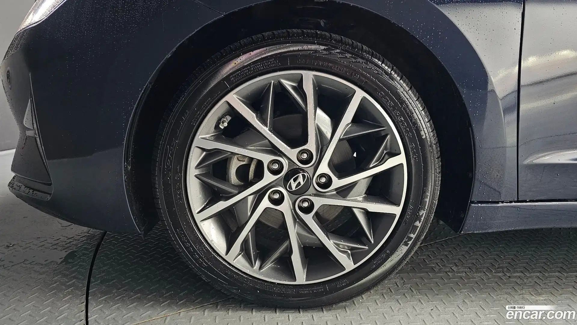 AVANTE Hyundai 2018.8-OUTER-005