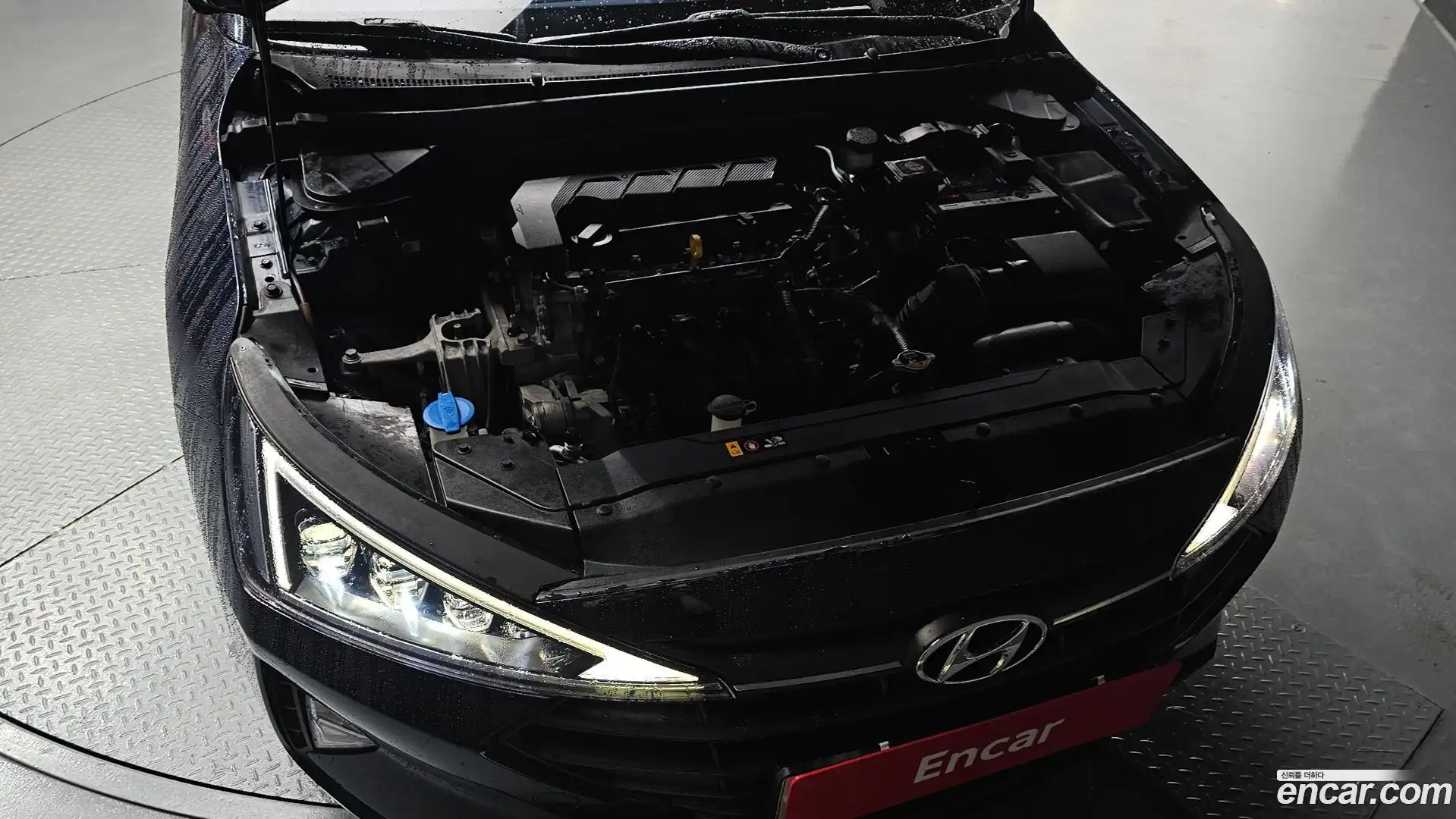 AVANTE Hyundai 2018.8-OUTER-006