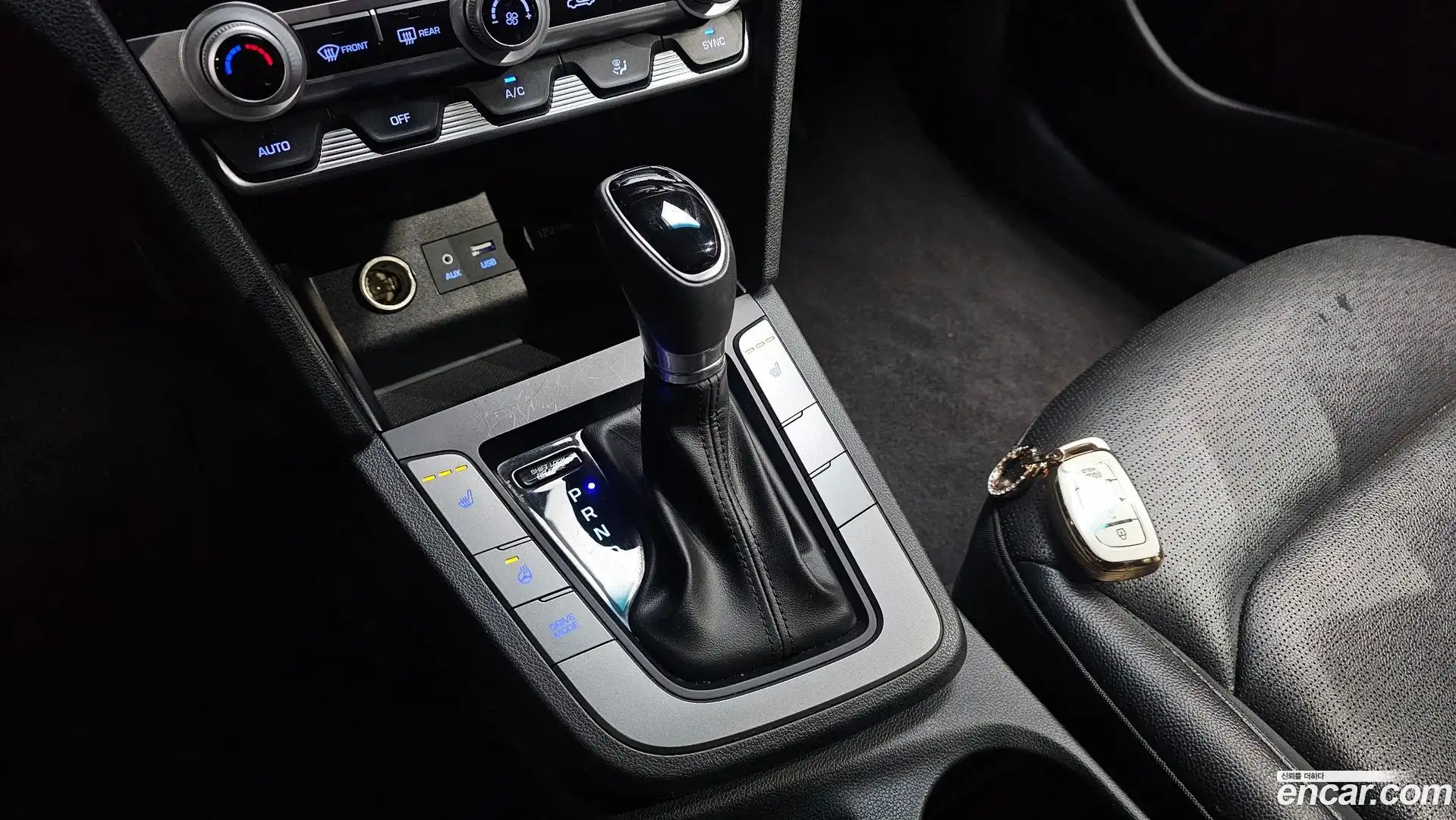 AVANTE Hyundai 2018.8-INNER-009