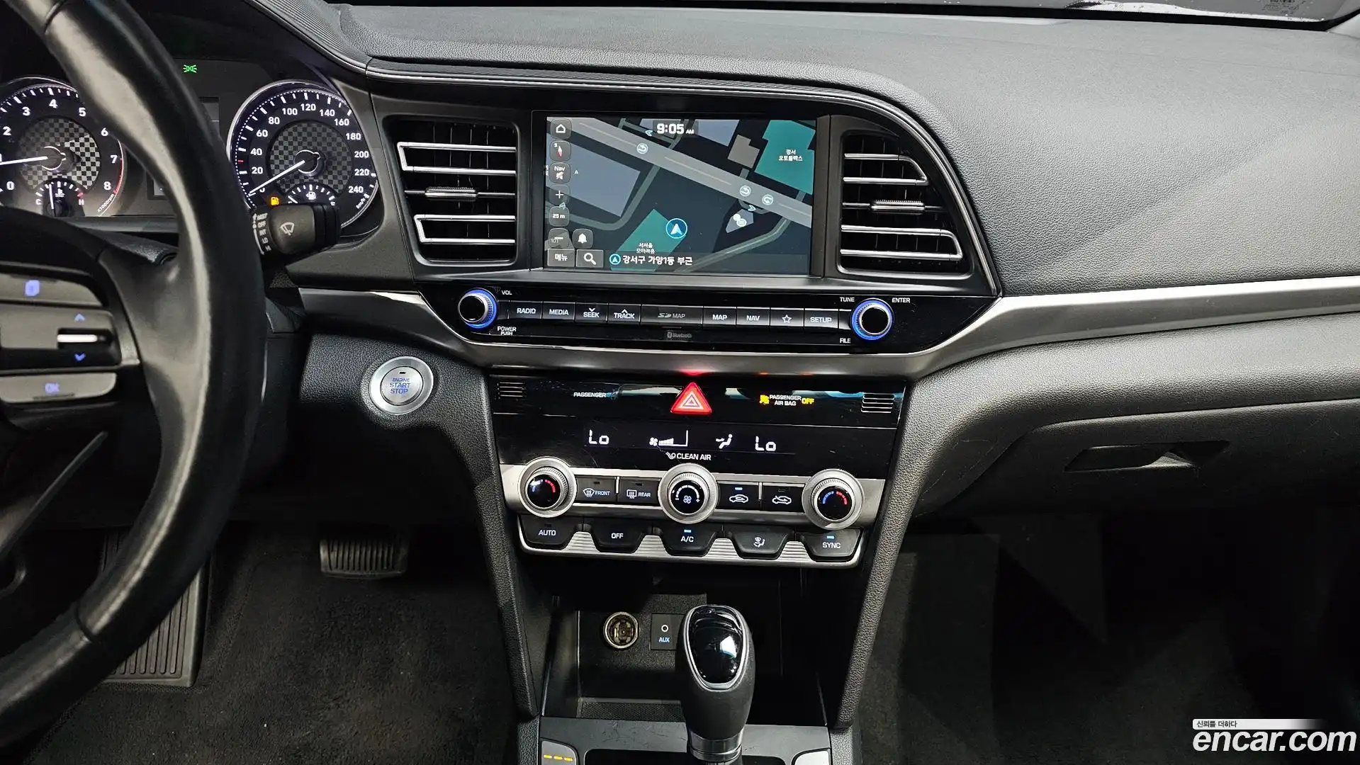 AVANTE Hyundai 2018.8-OPTION-018