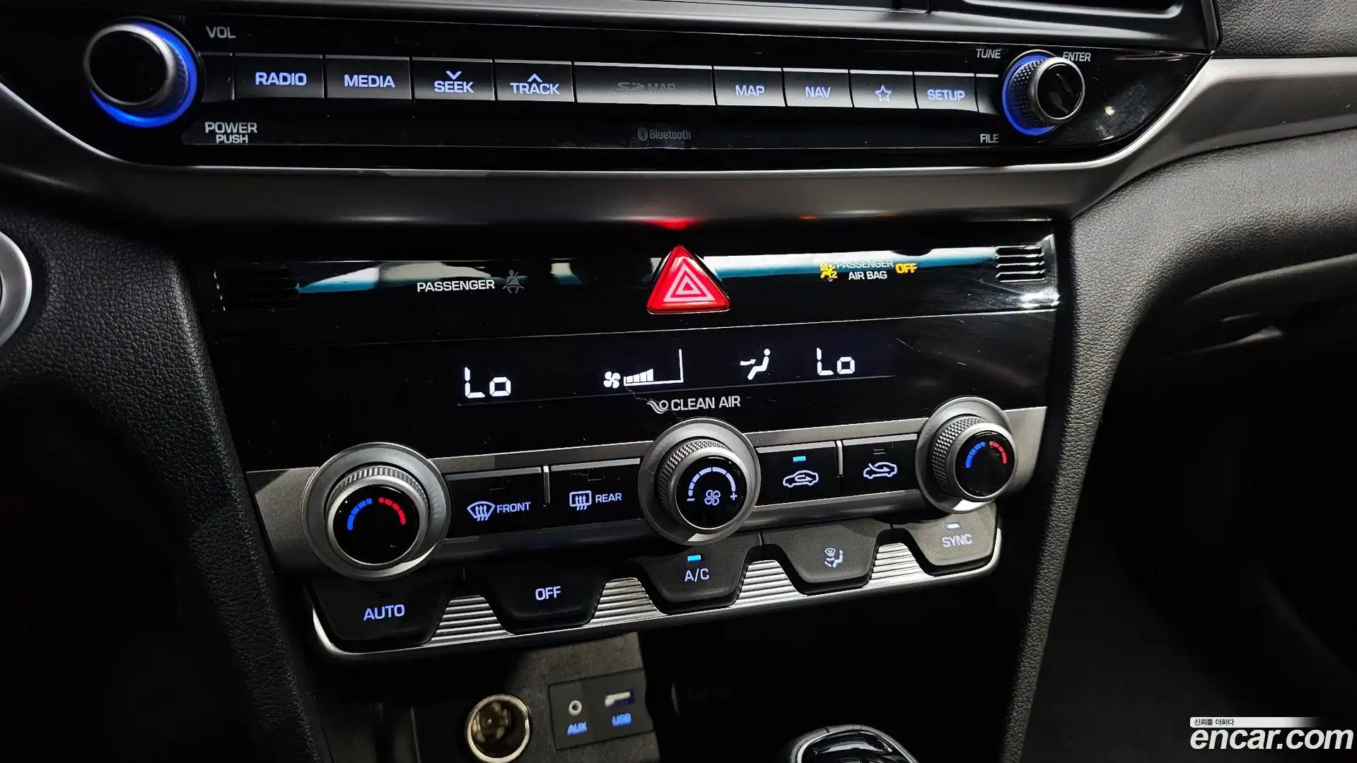 AVANTE Hyundai 2018.8-OPTION-021