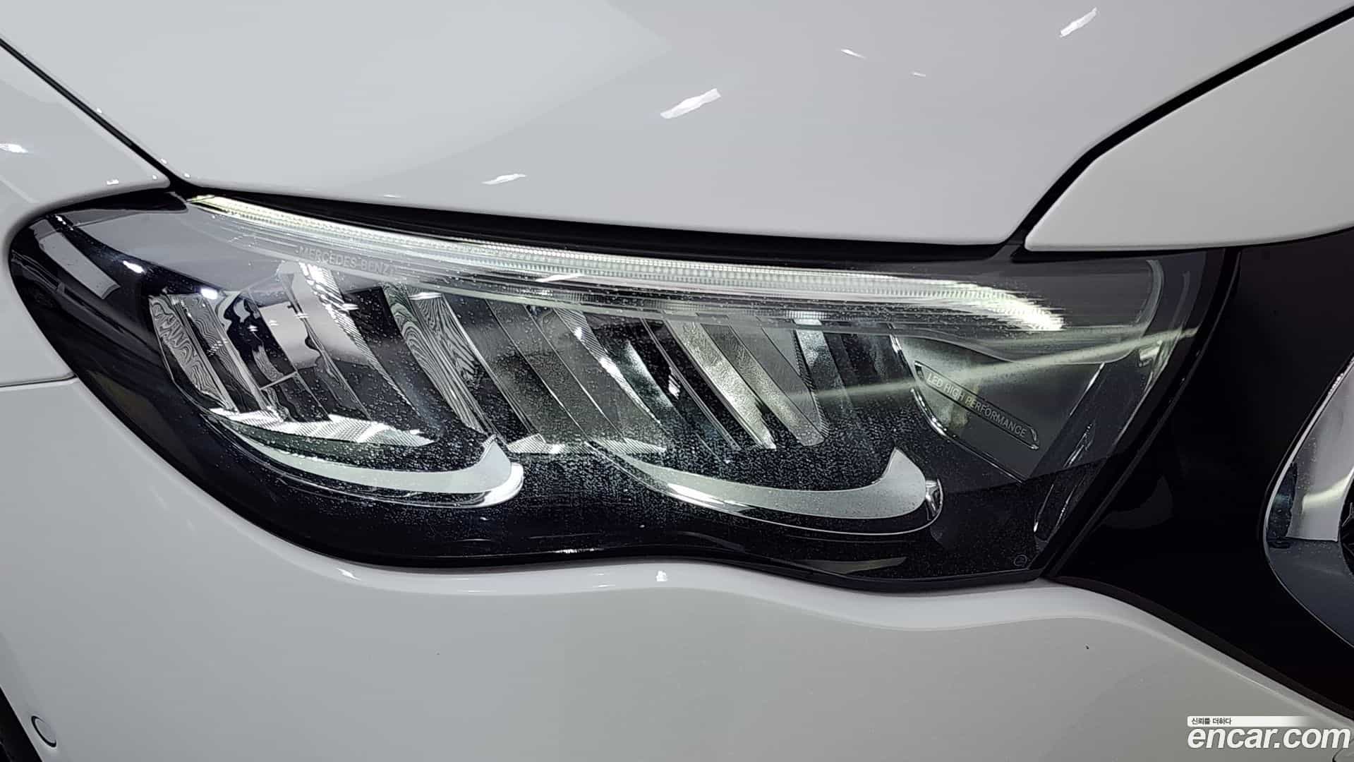 E-Class Mercedes-Benz 2025.10-OUTER-032