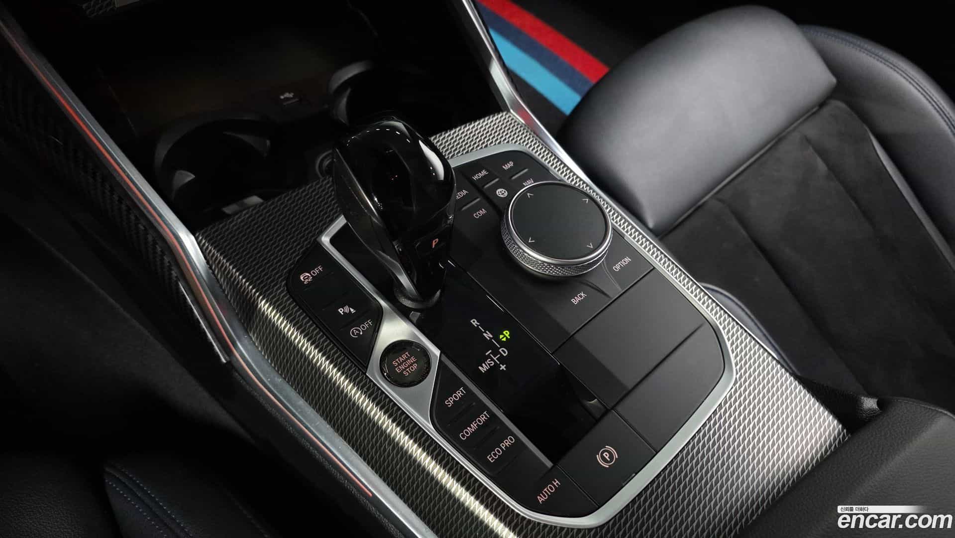 3-Series BMW 2020.10-INNER-009