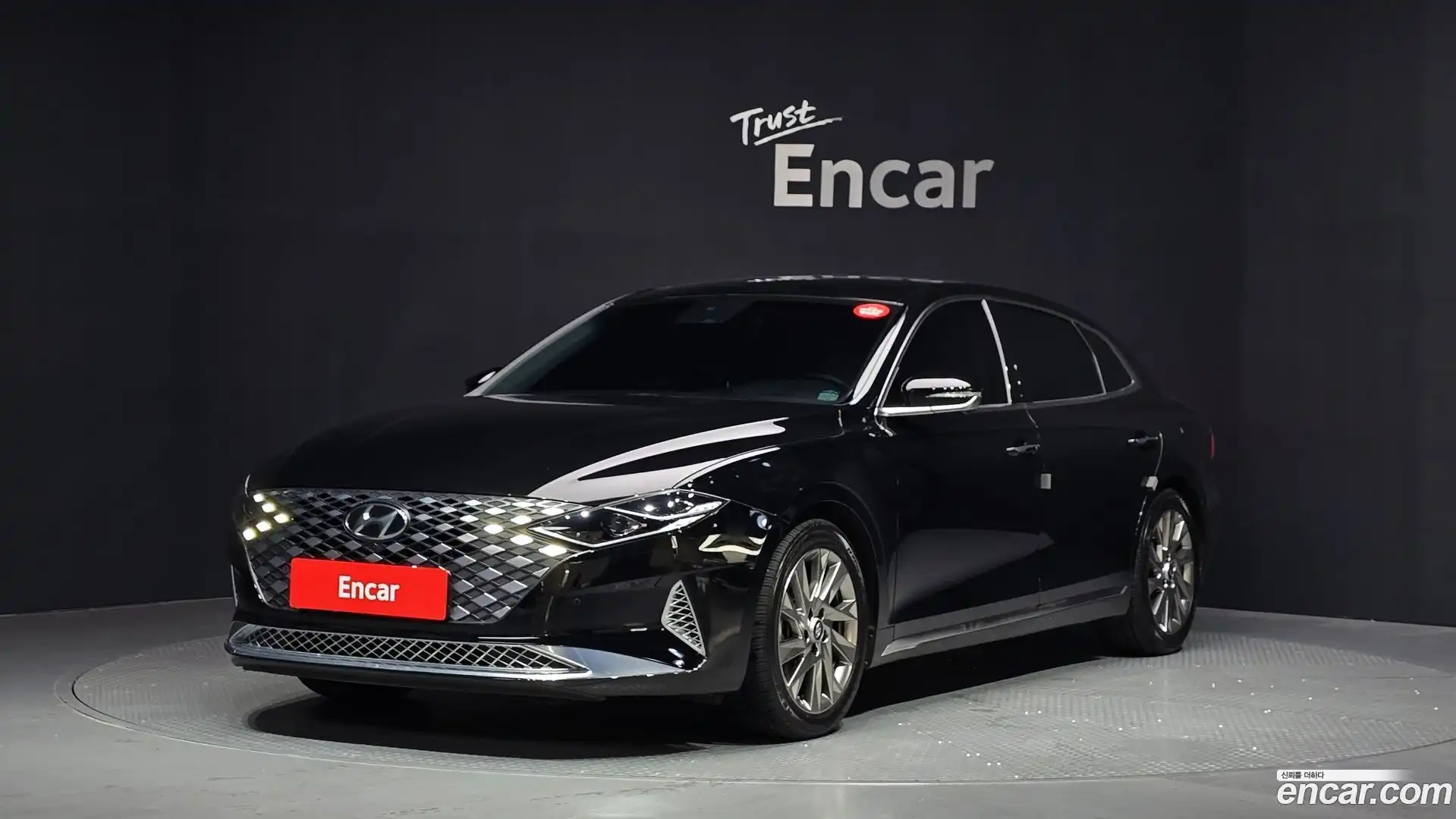 Grandeur Hyundai 2022.5-OUTER-001