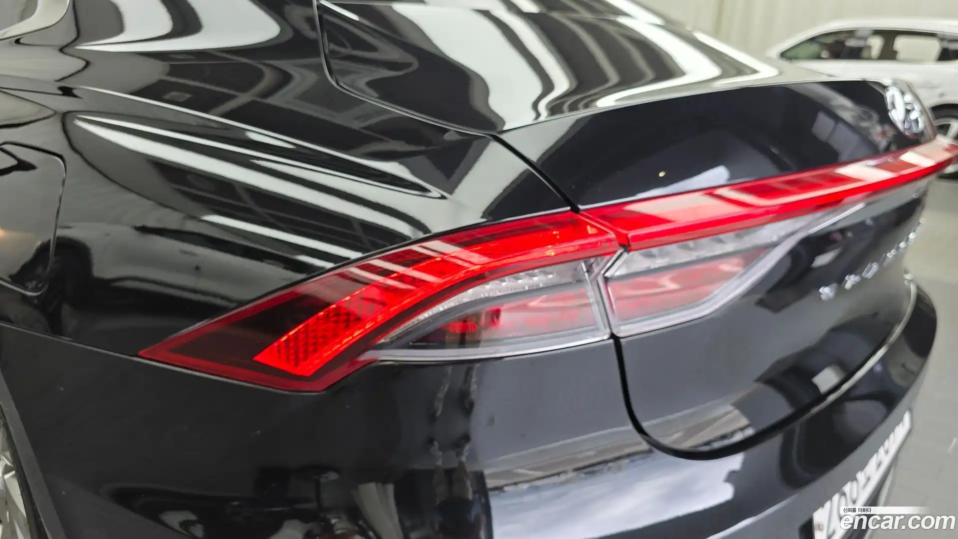 Grandeur Hyundai 2022.5-OUTER-033