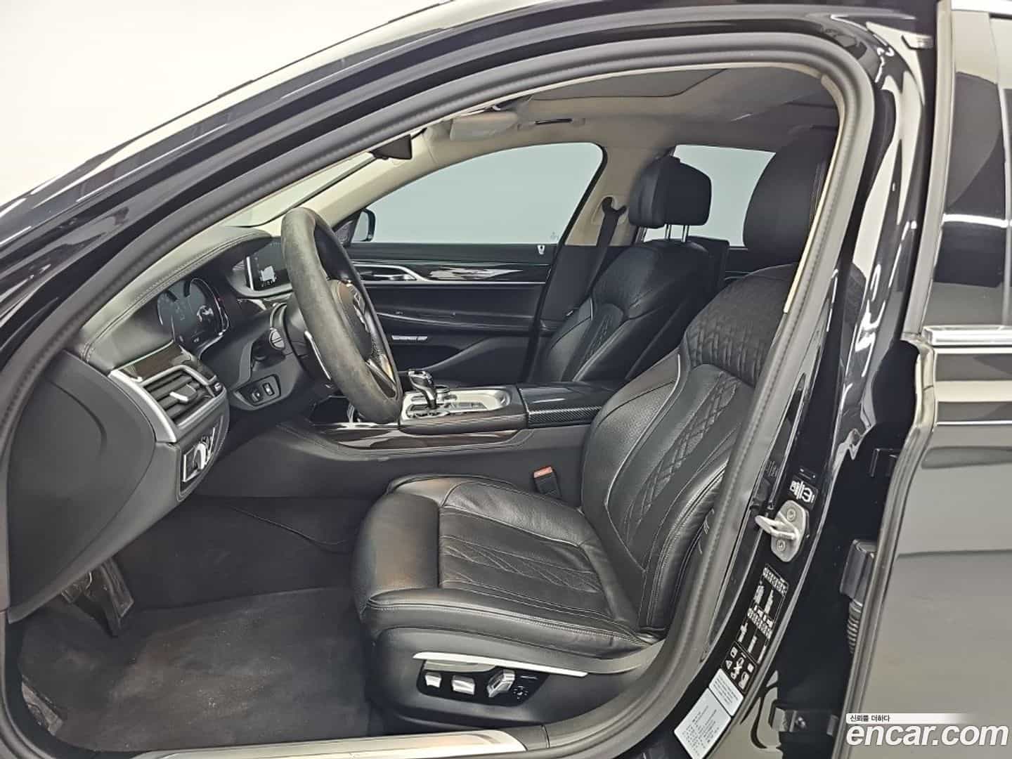 7-Series BMW 2015.9-OPTION-015
