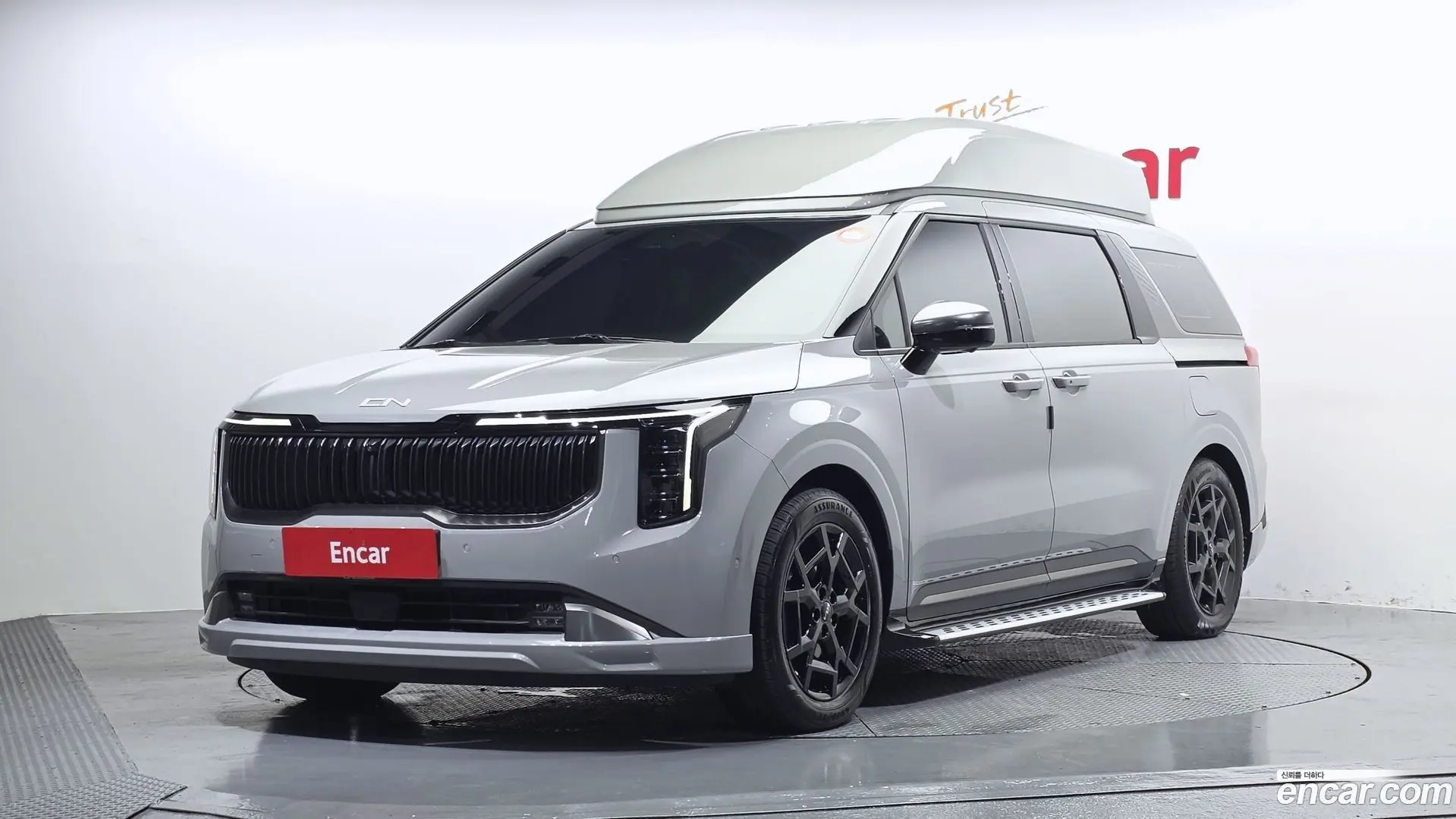 Main__Slider__Photo:Canival Kia 2025.0-0