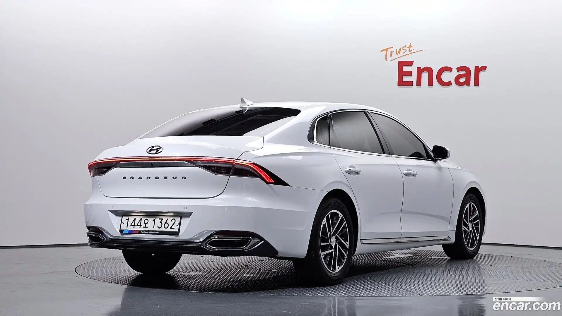 Grandeur Hyundai 2022.5-OUTER-002