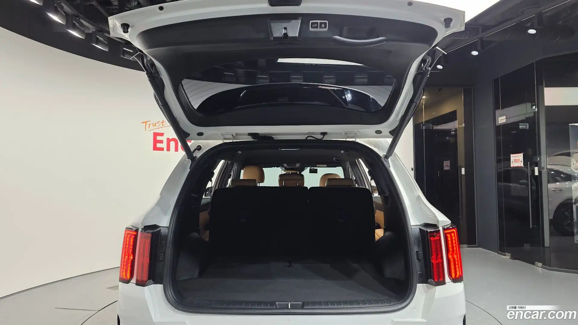 Sorento Kia 2021.4-OPTION-024