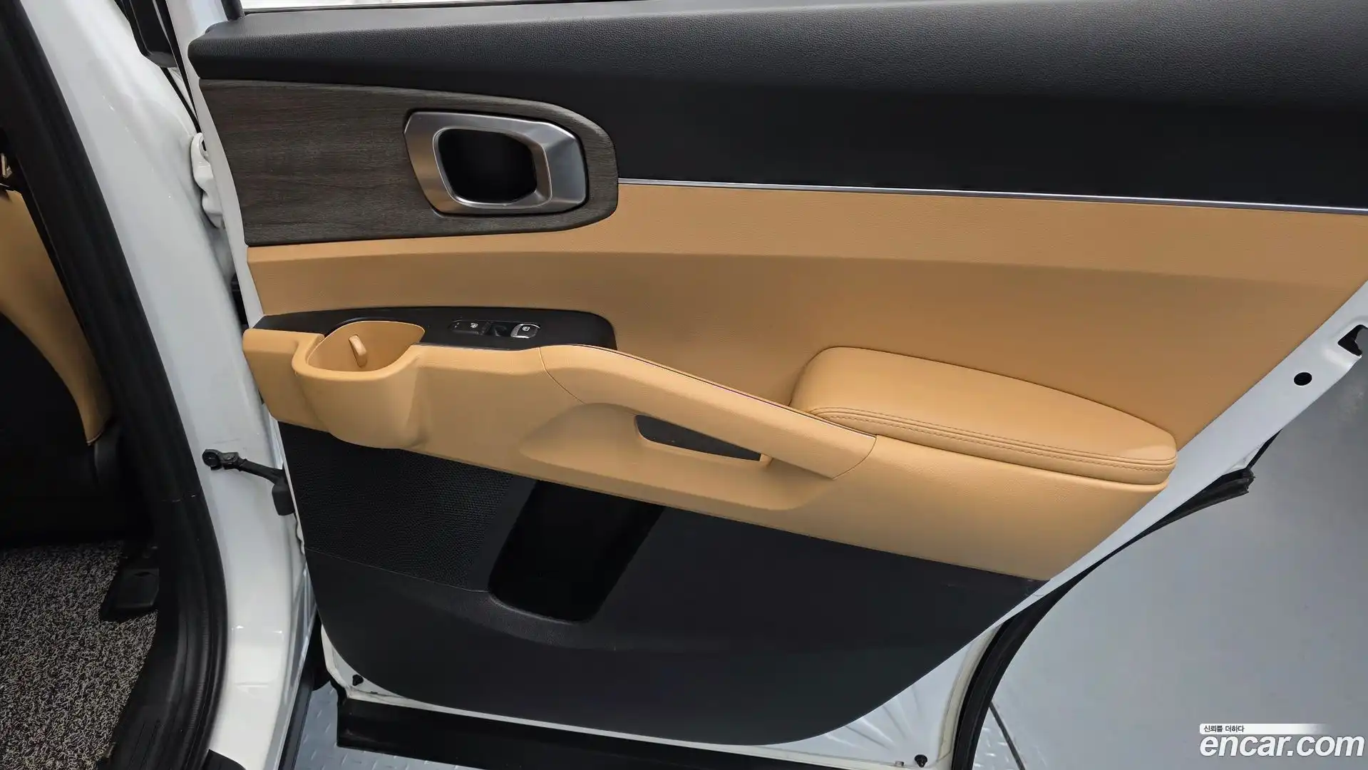 Sorento Kia 2021.4-INNER-035