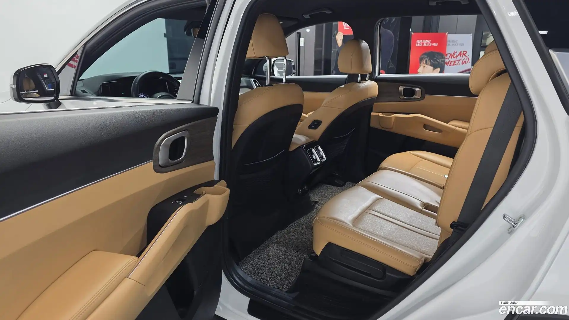 Sorento Kia 2021.4-INNER-036