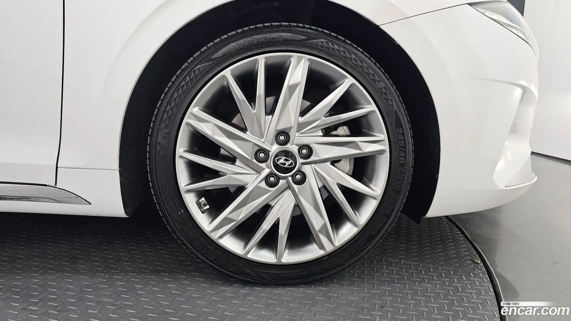 Grandeur Hyundai 2021.3-OUTER-031