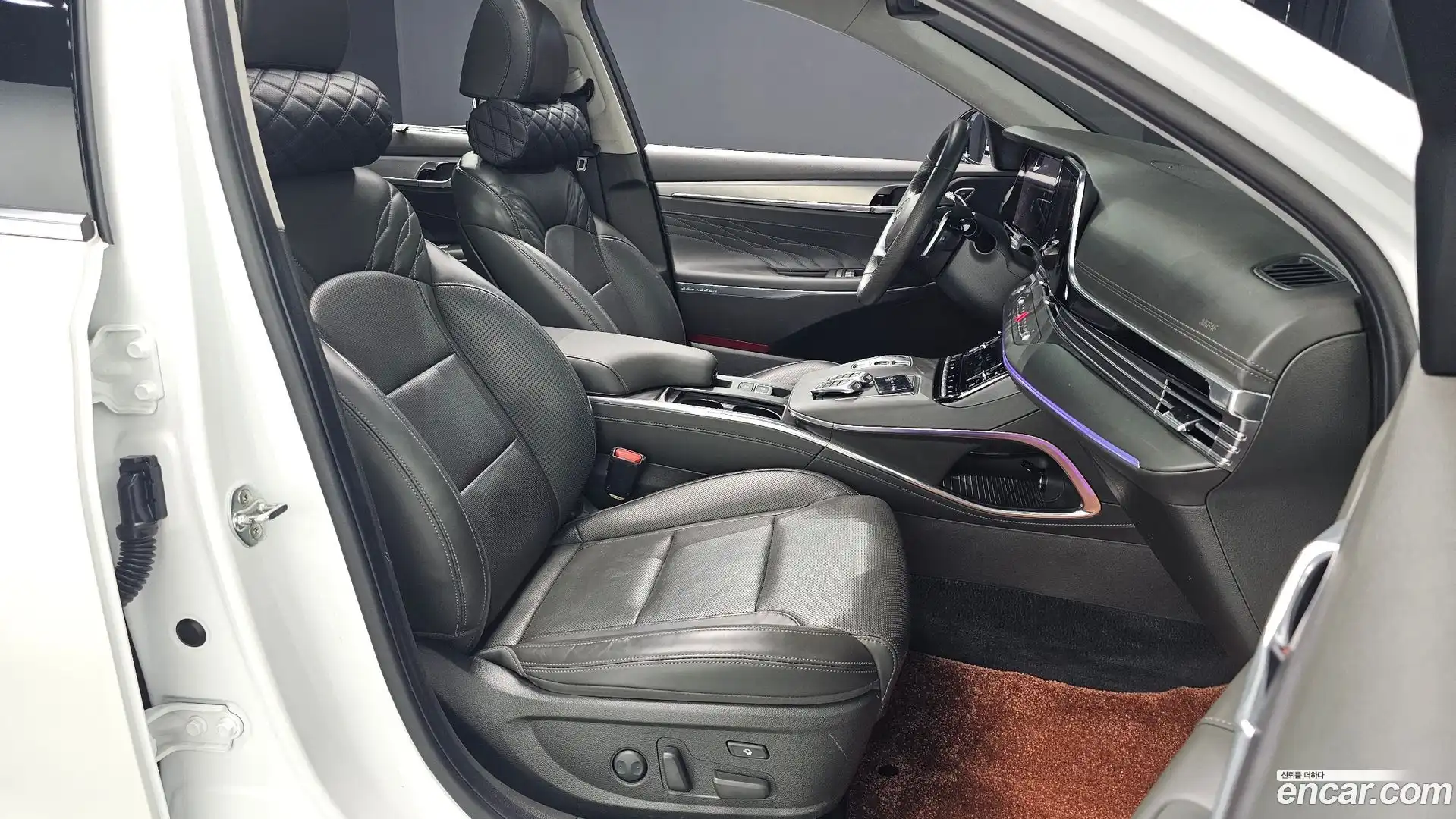 Grandeur Hyundai 2021.3-INNER-036