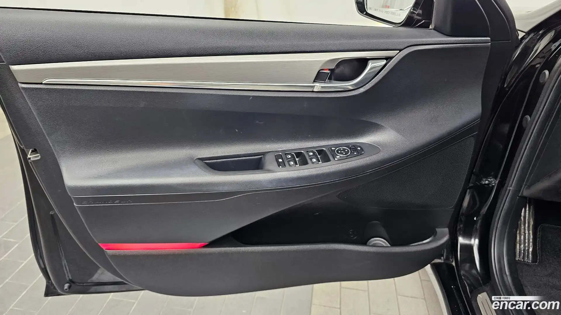 Grandeur Hyundai 2021.2-INNER-034