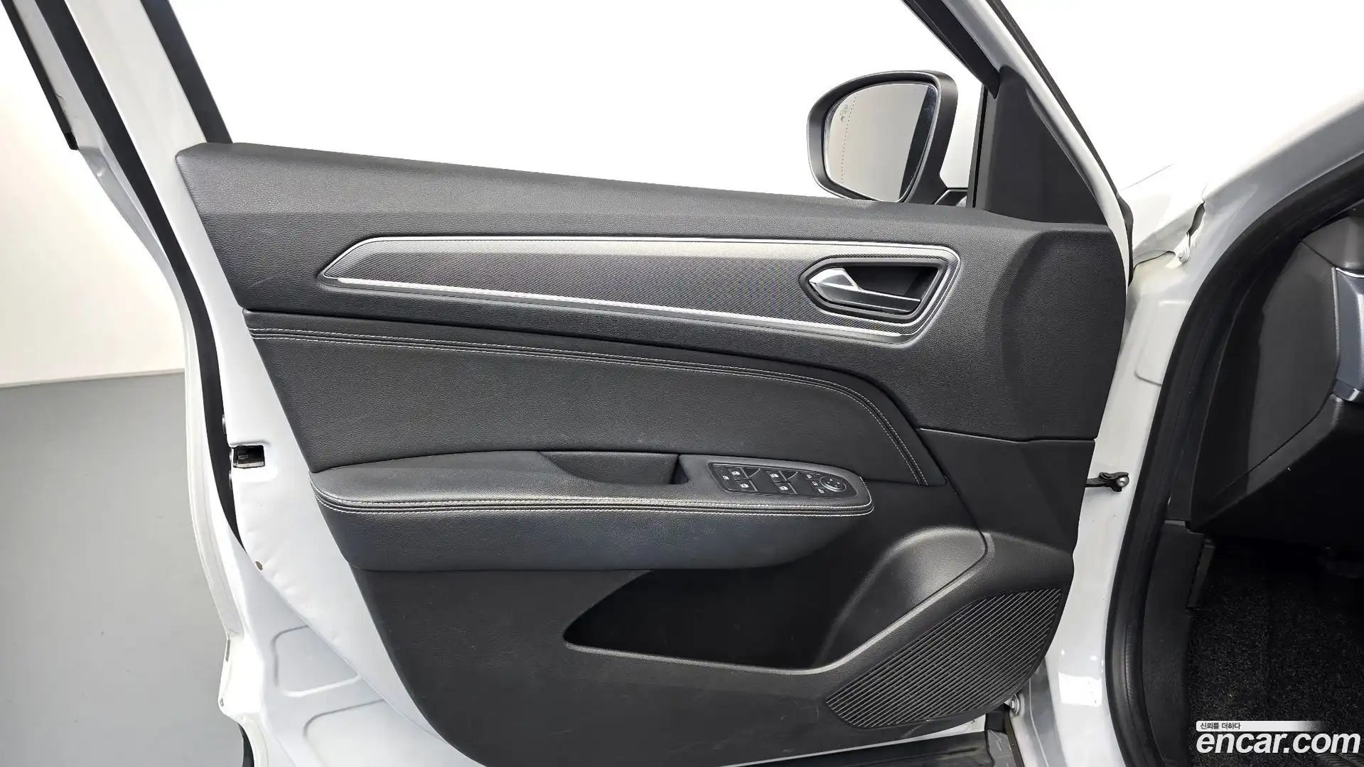 XM3 Renault Korea 2020.5-INNER-034
