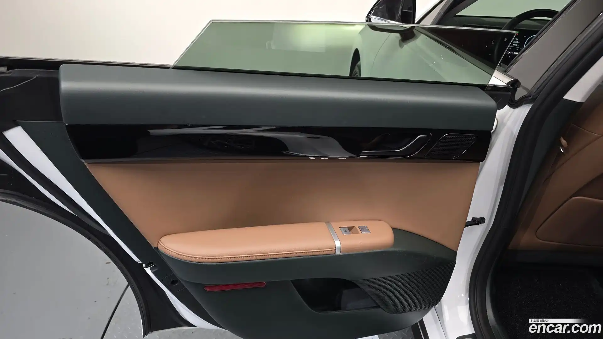 Grandeur Hyundai 2023.8-INNER-035