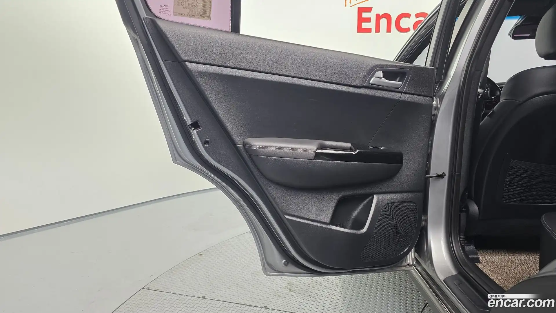 Sportage Kia 2019.3-INNER-035
