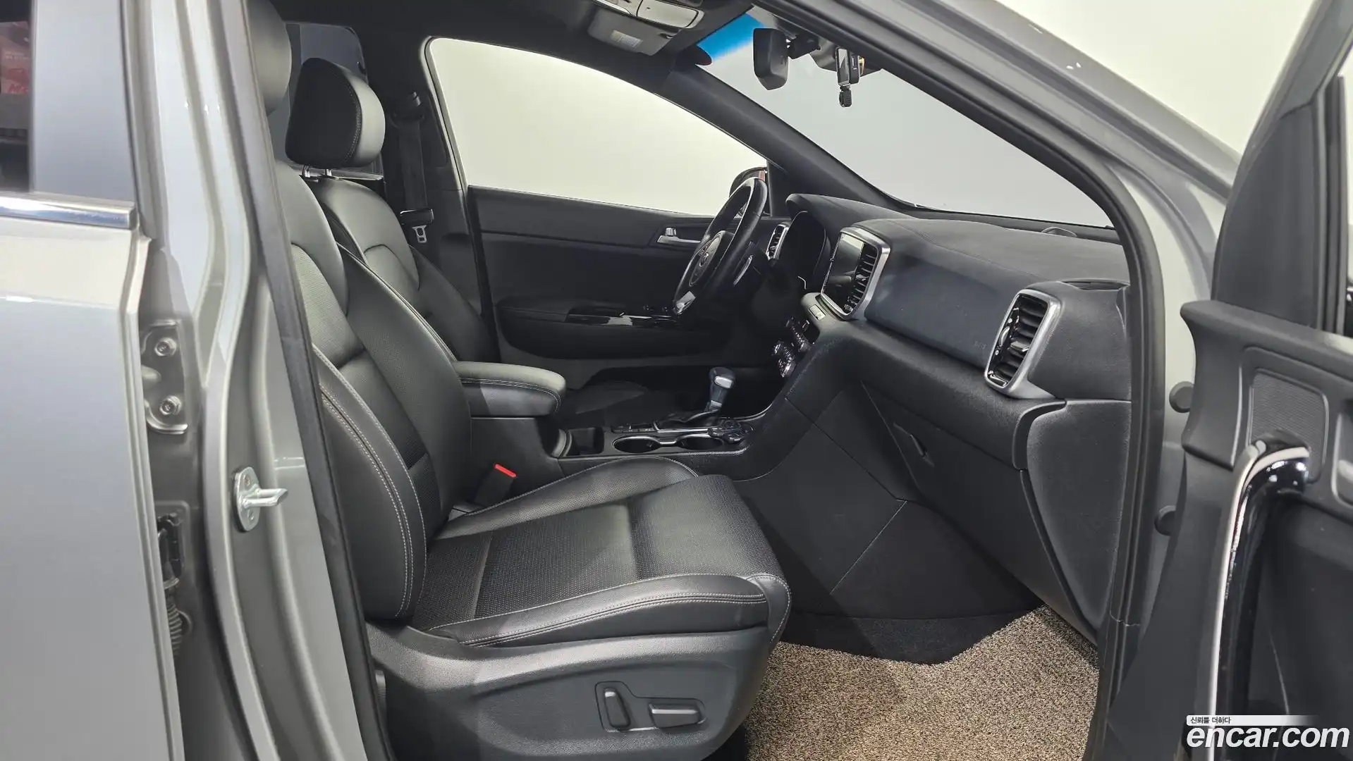 Sportage Kia 2019.3-INNER-036