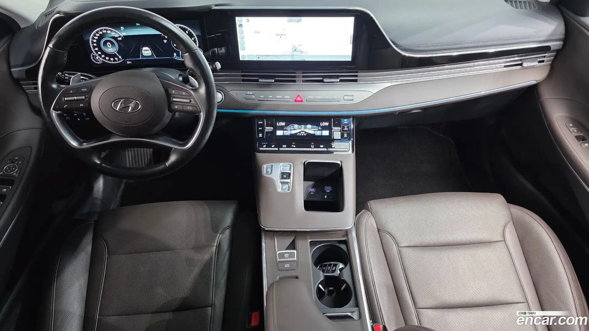 Grandeur Hyundai 2020.11-INNER-007