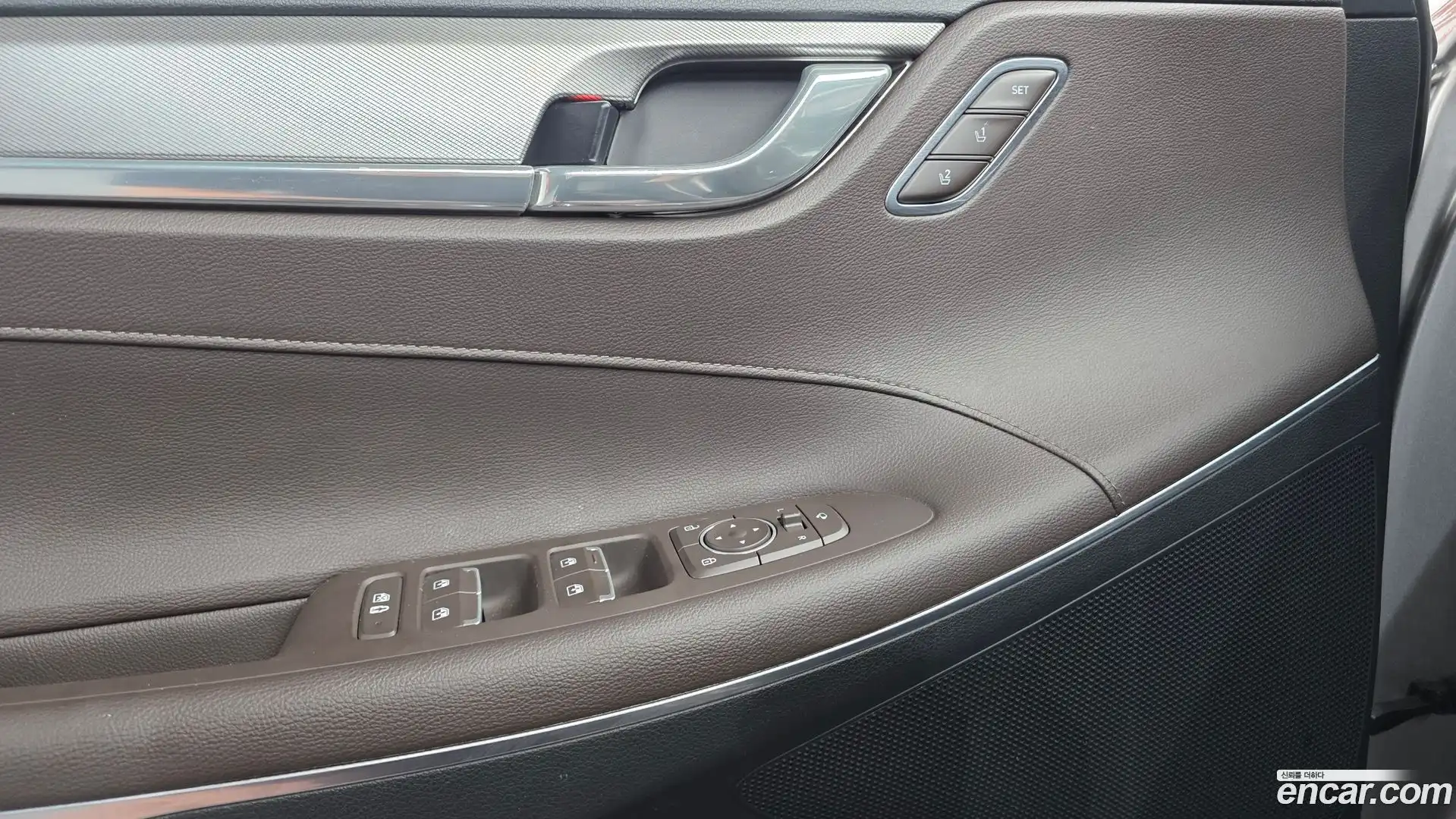 Grandeur Hyundai 2020.11-OPTION-016