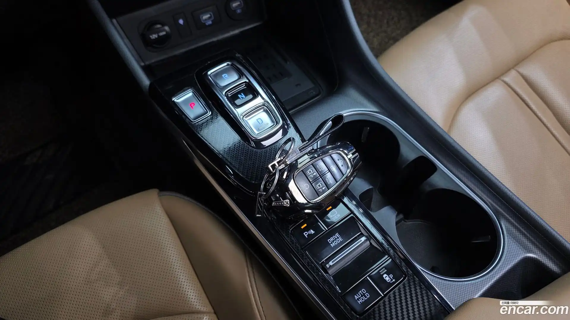Sonata Hyundai 2019.4-INNER-009