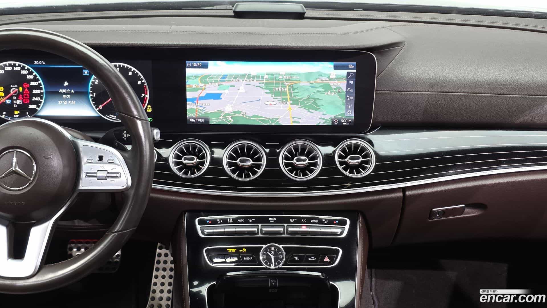 CLS-Class Mercedes-Benz 2019.10-OPTION-018