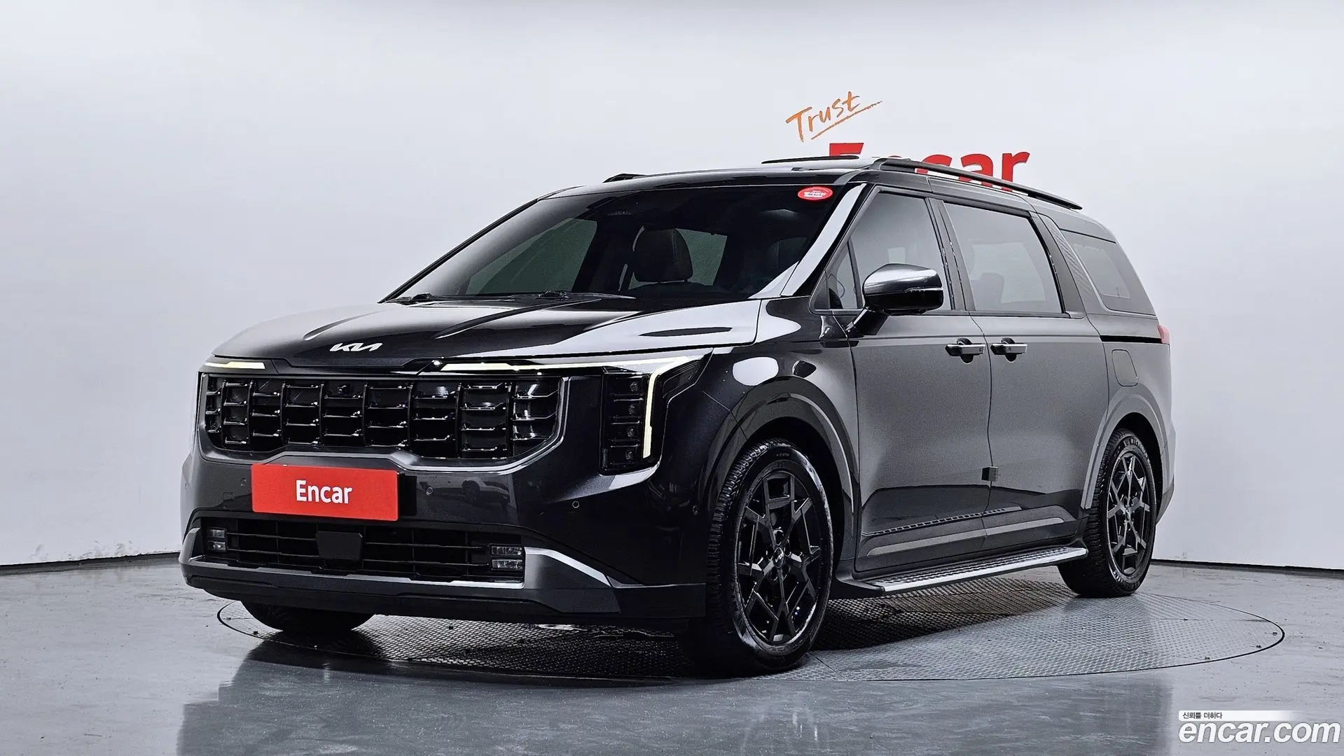 Main__Slider__Photo:Canival Kia 2024.2-0