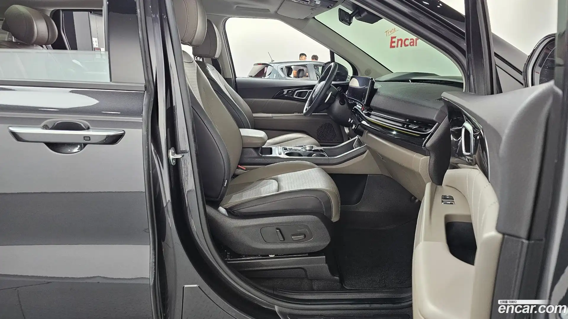 Canival Kia 2024.2-INNER-036